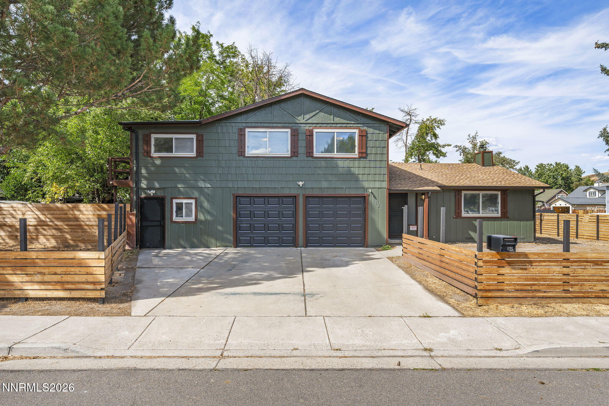 1125 E Huffaker Lane — photo