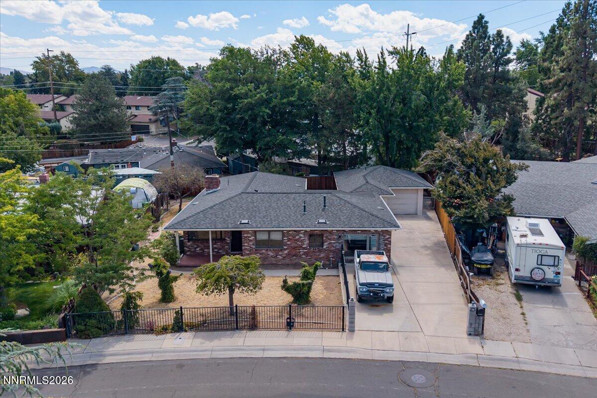 2470 Riviera Street — photo