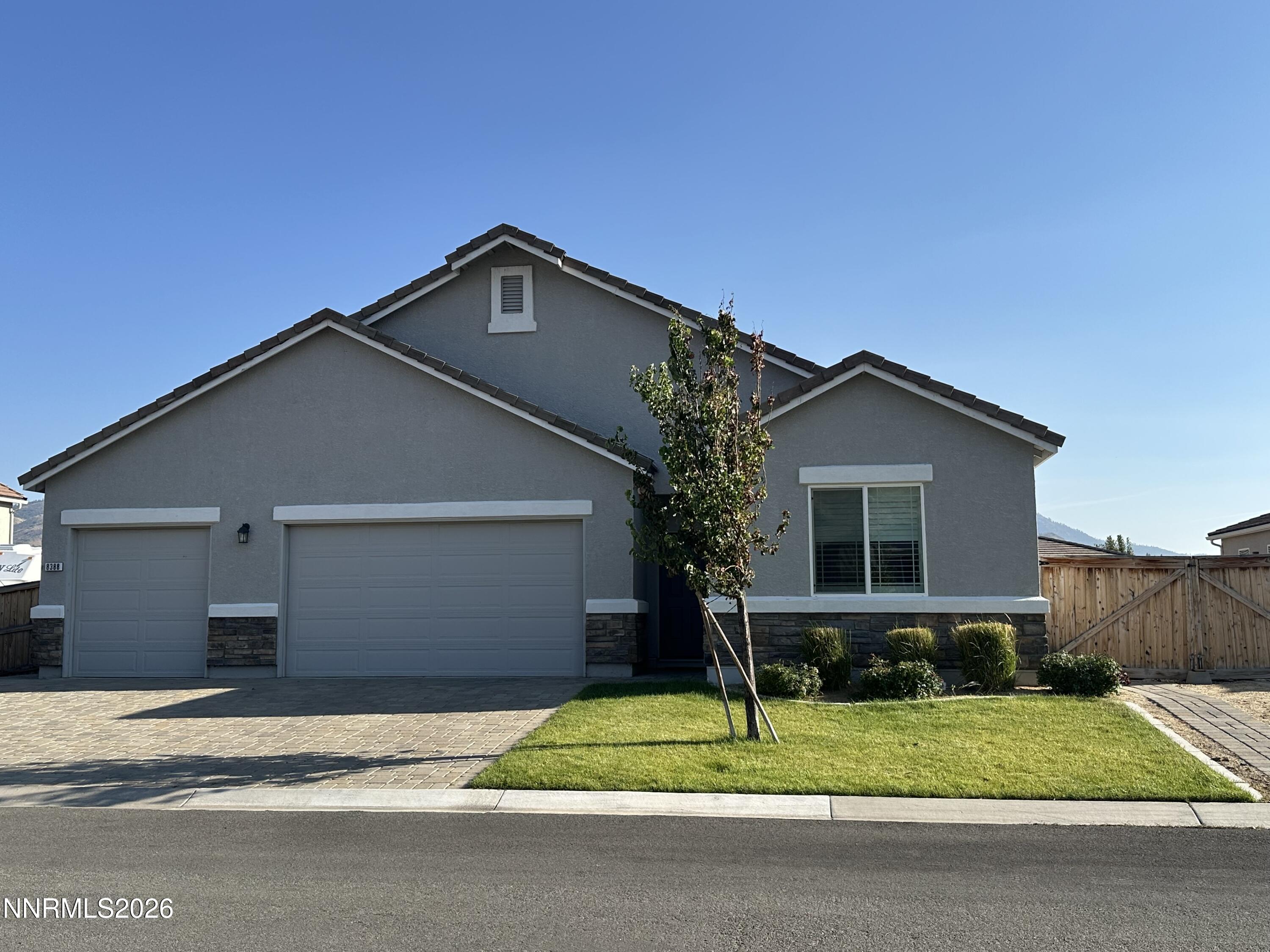 8388 Druids Glen Drive — photo
