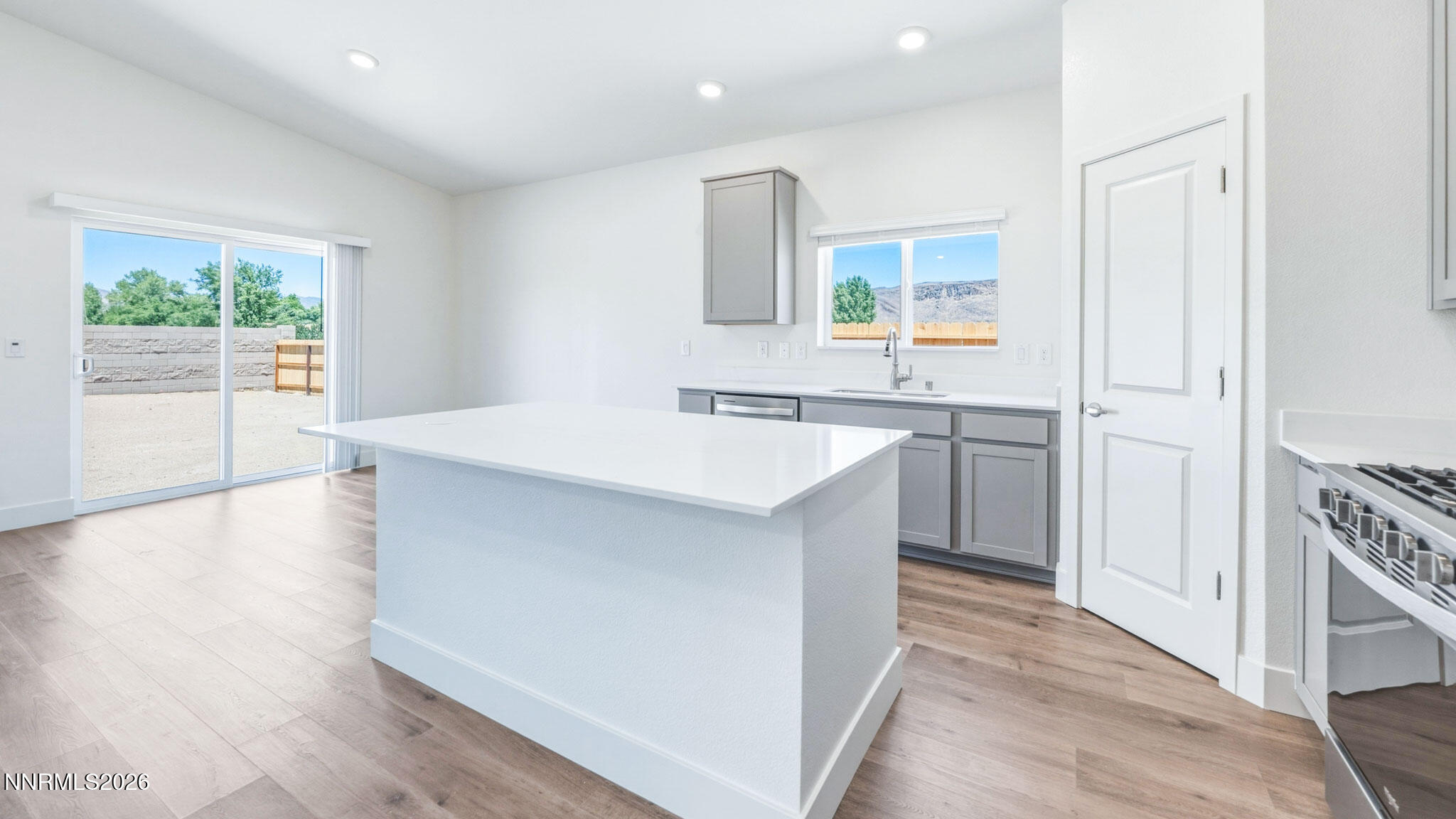 631 Fraser Loop, Dayton, NV 89403 — photo 3