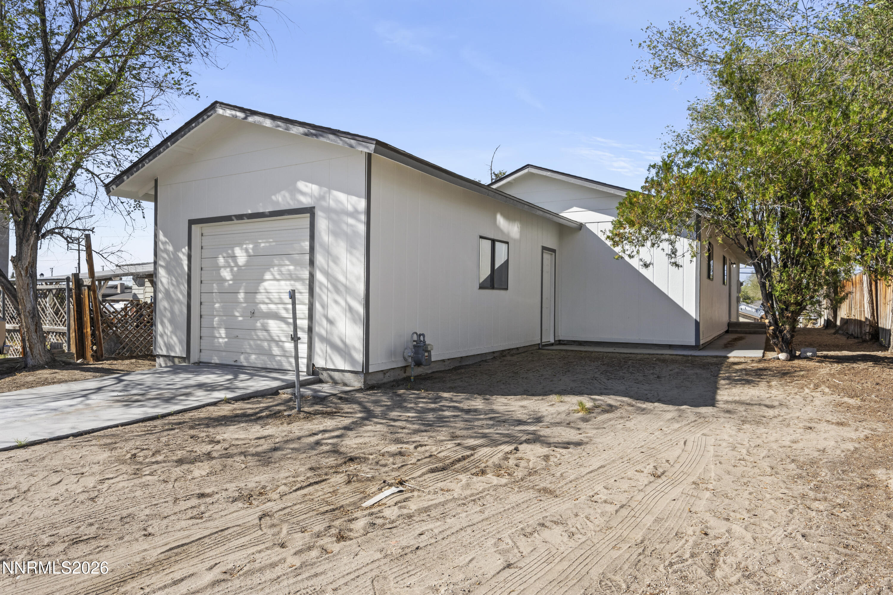70 E Front Street, Fallon, NV 89406 — photo 2