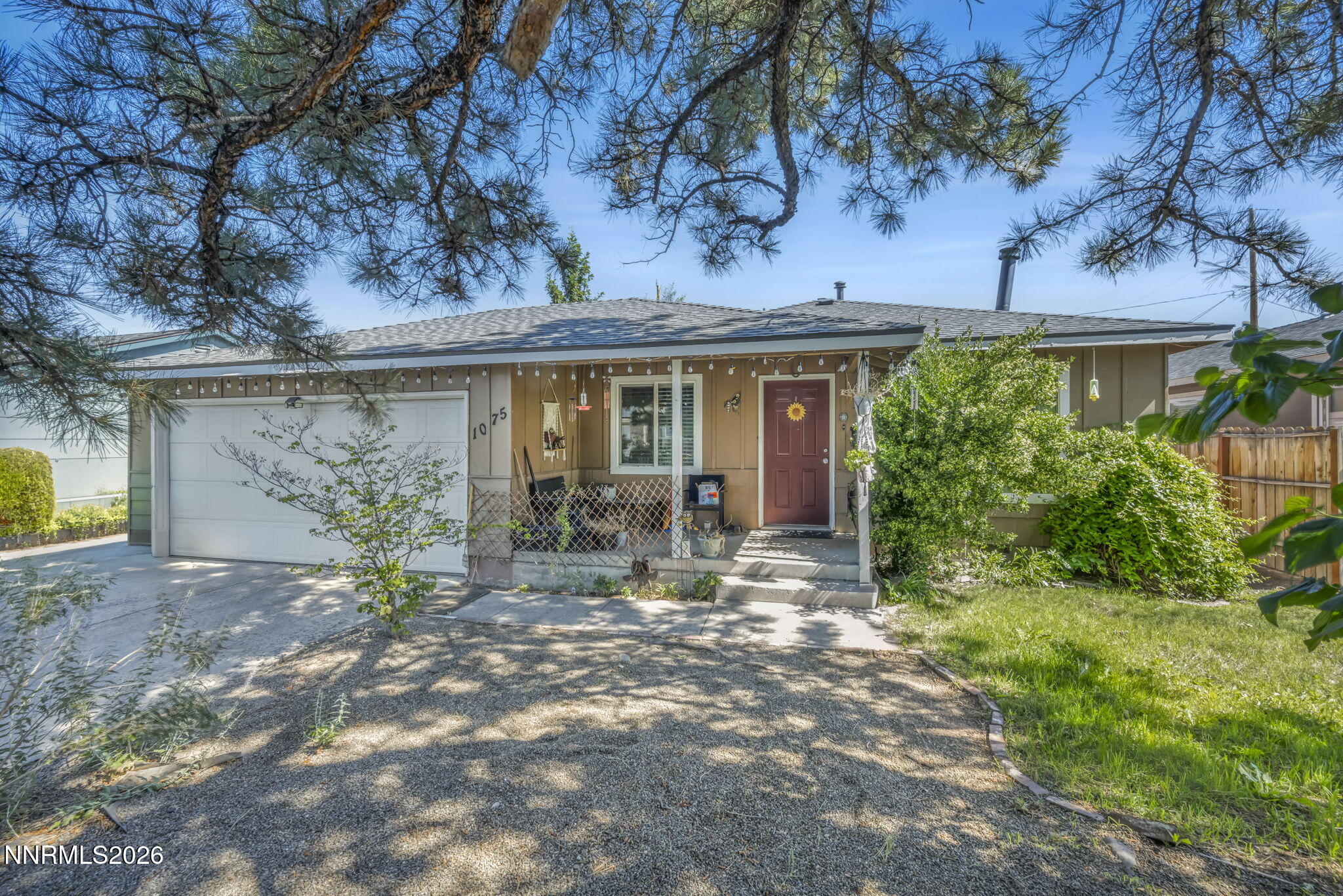 1075 Stewart Street — photo