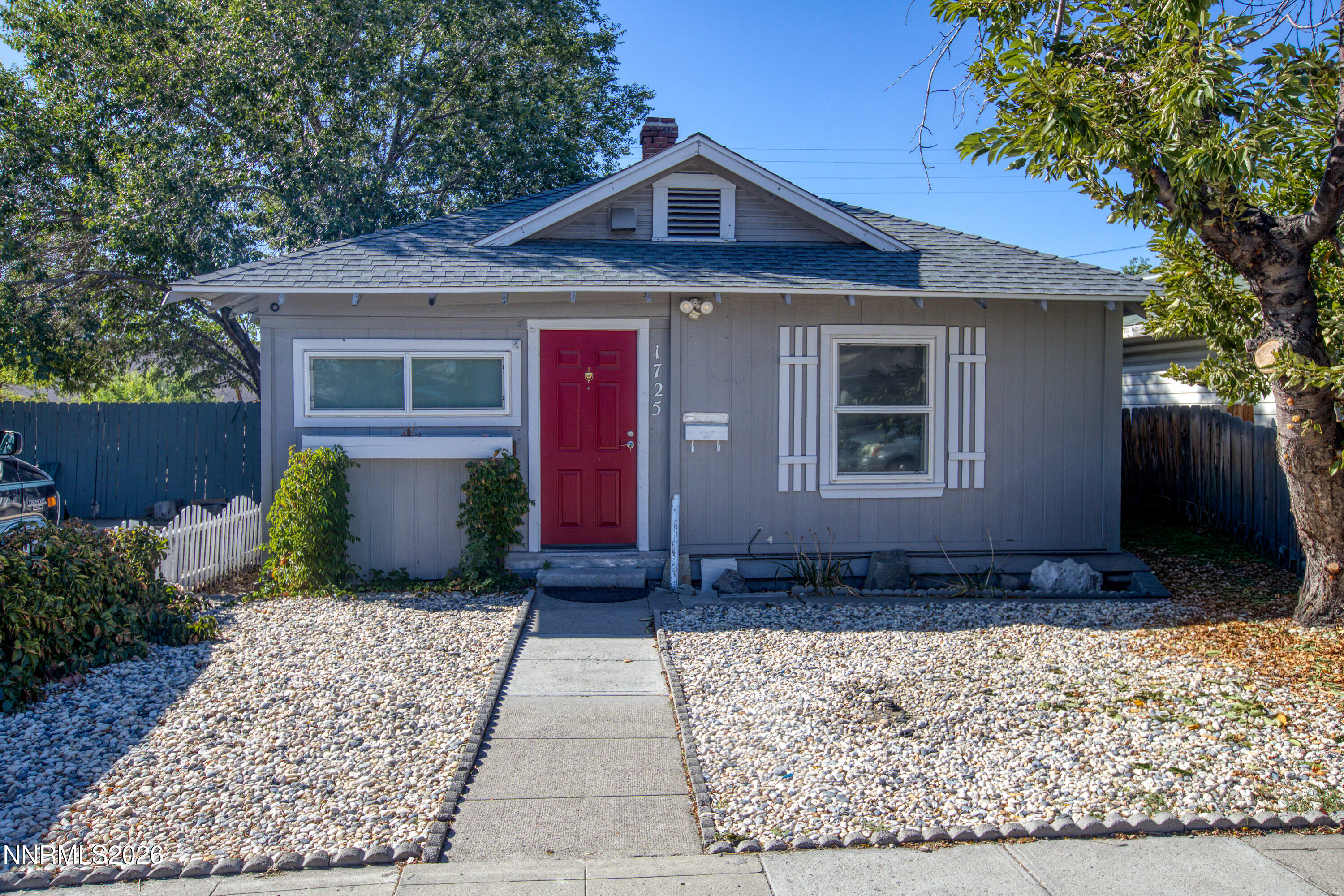 1725 C Street — photo