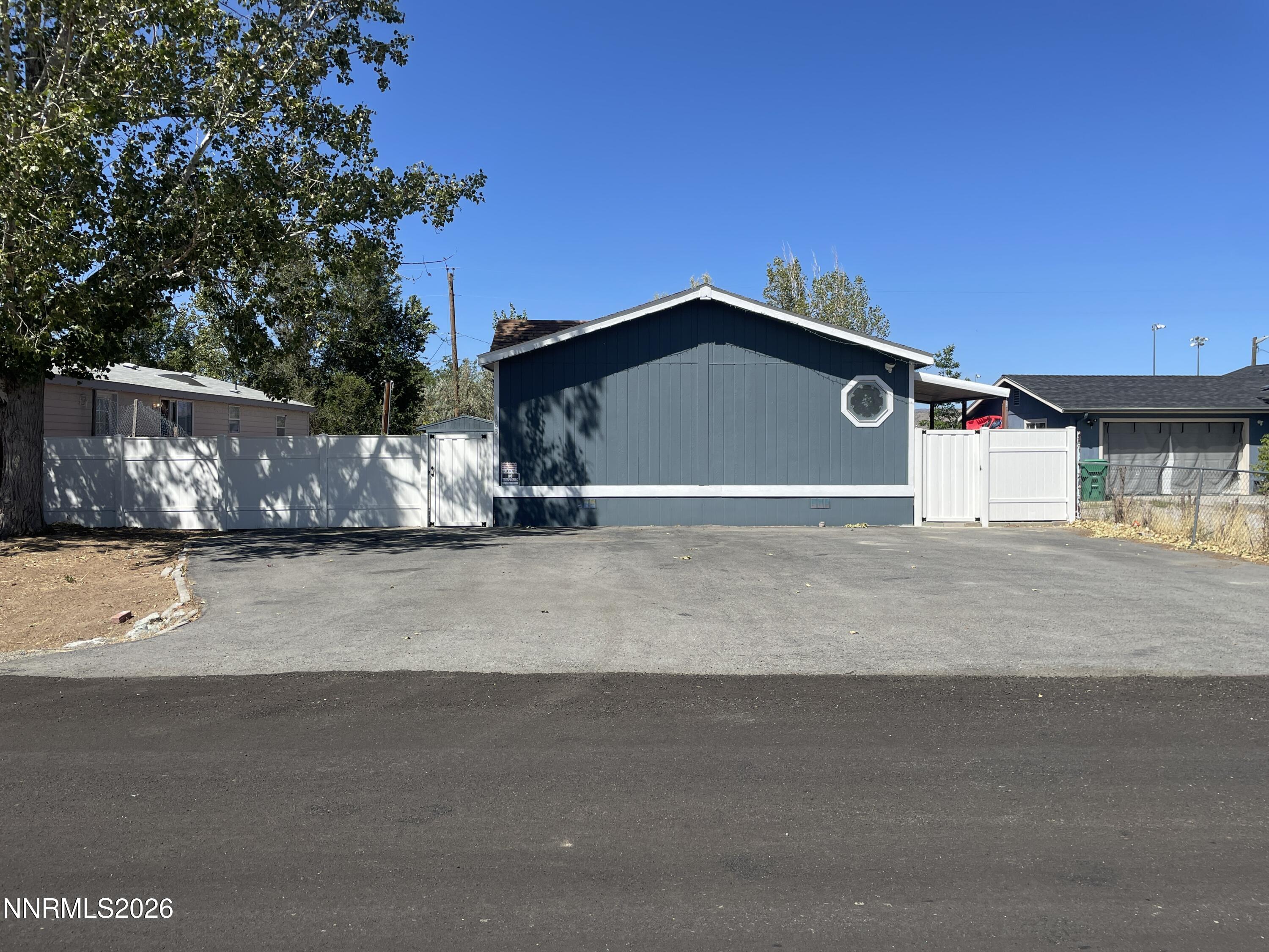 483 W Patrician Drive — photo