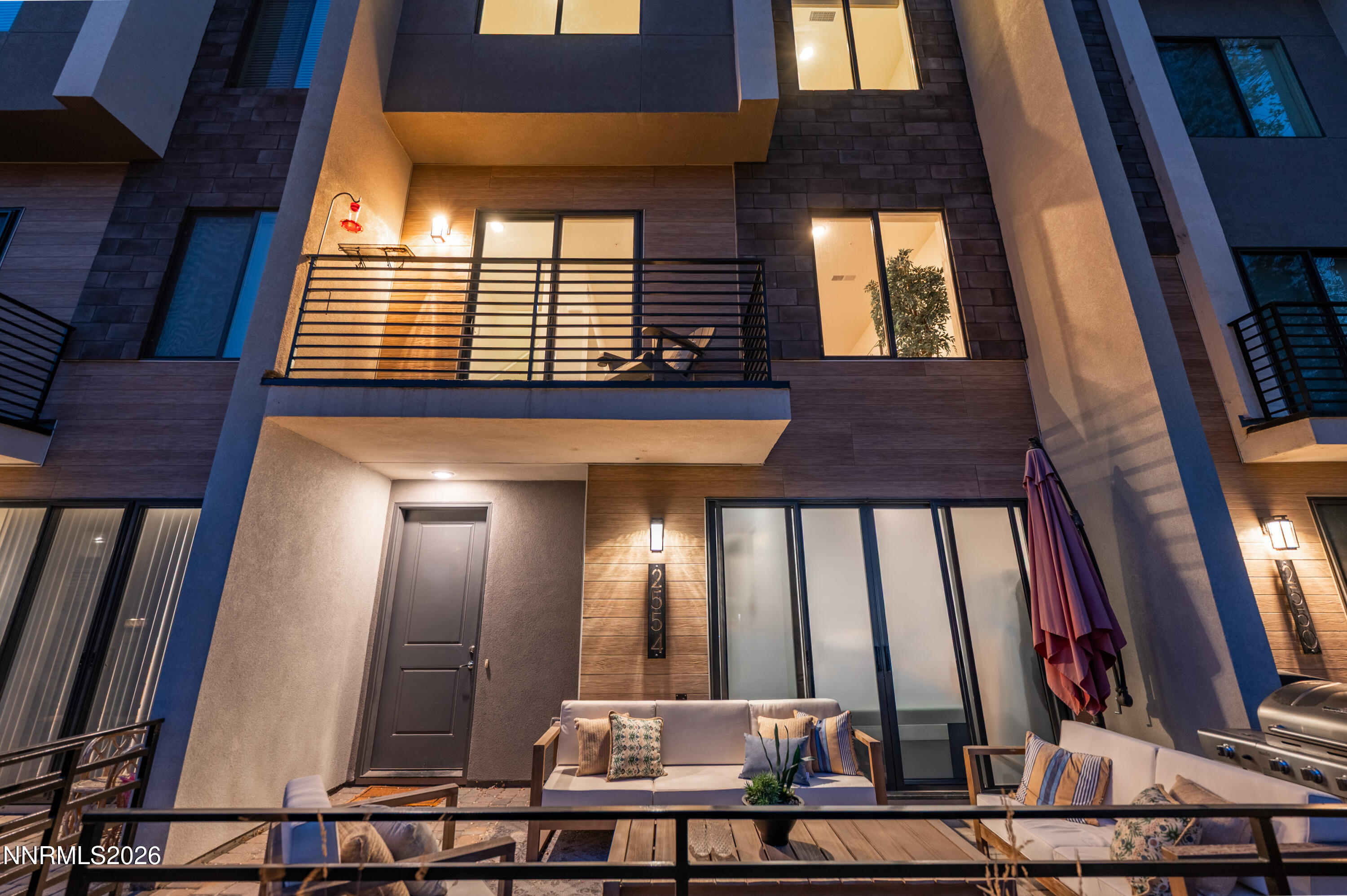2554 River Hatchling Lane — photo