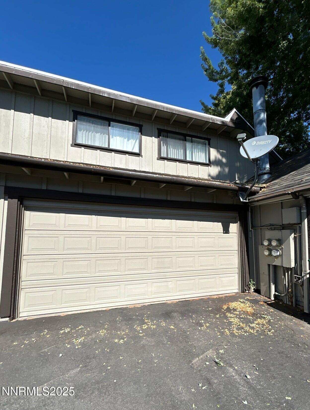 1706 London Circle — photo