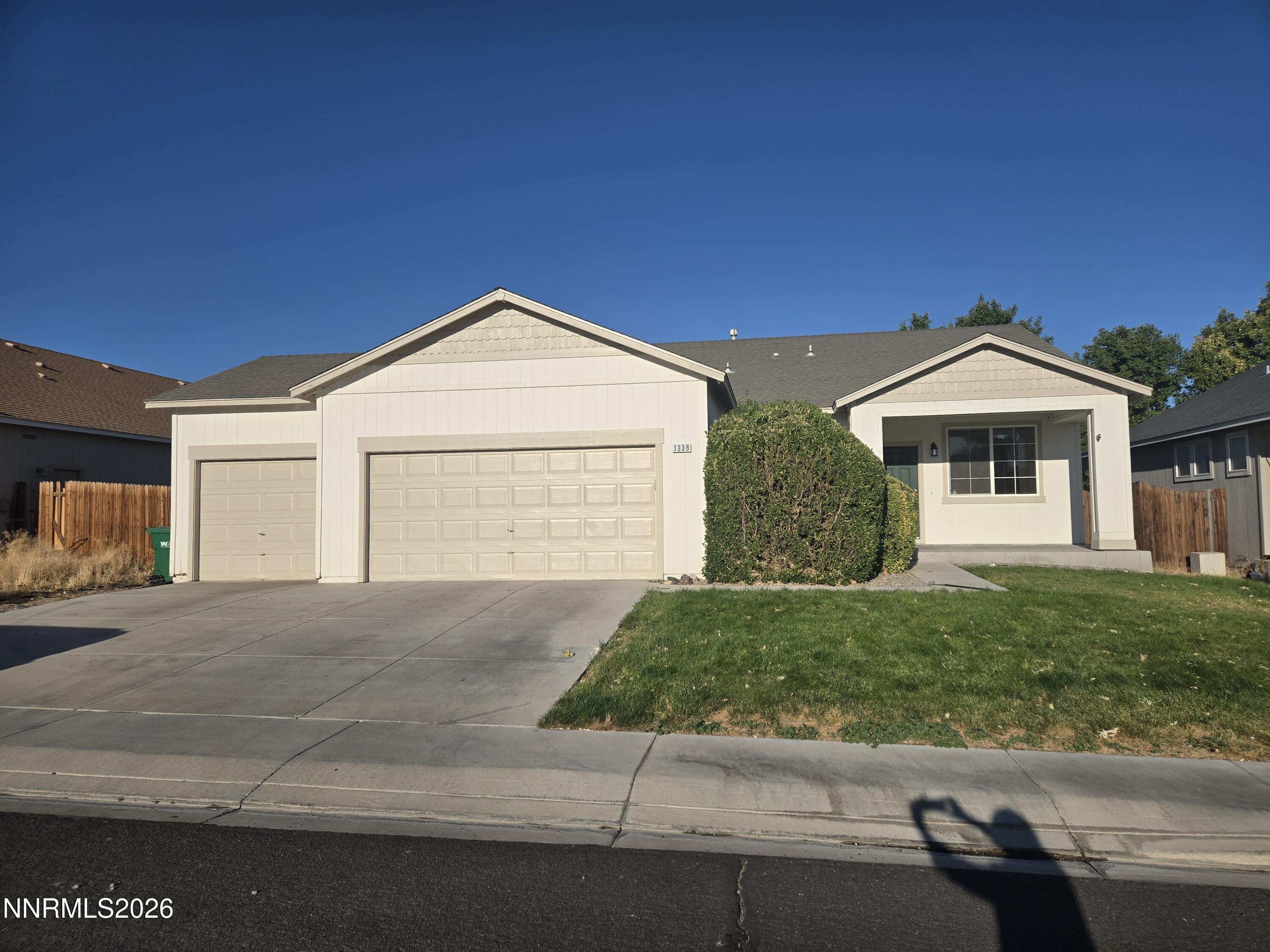 1338 Winnies Lane — photo