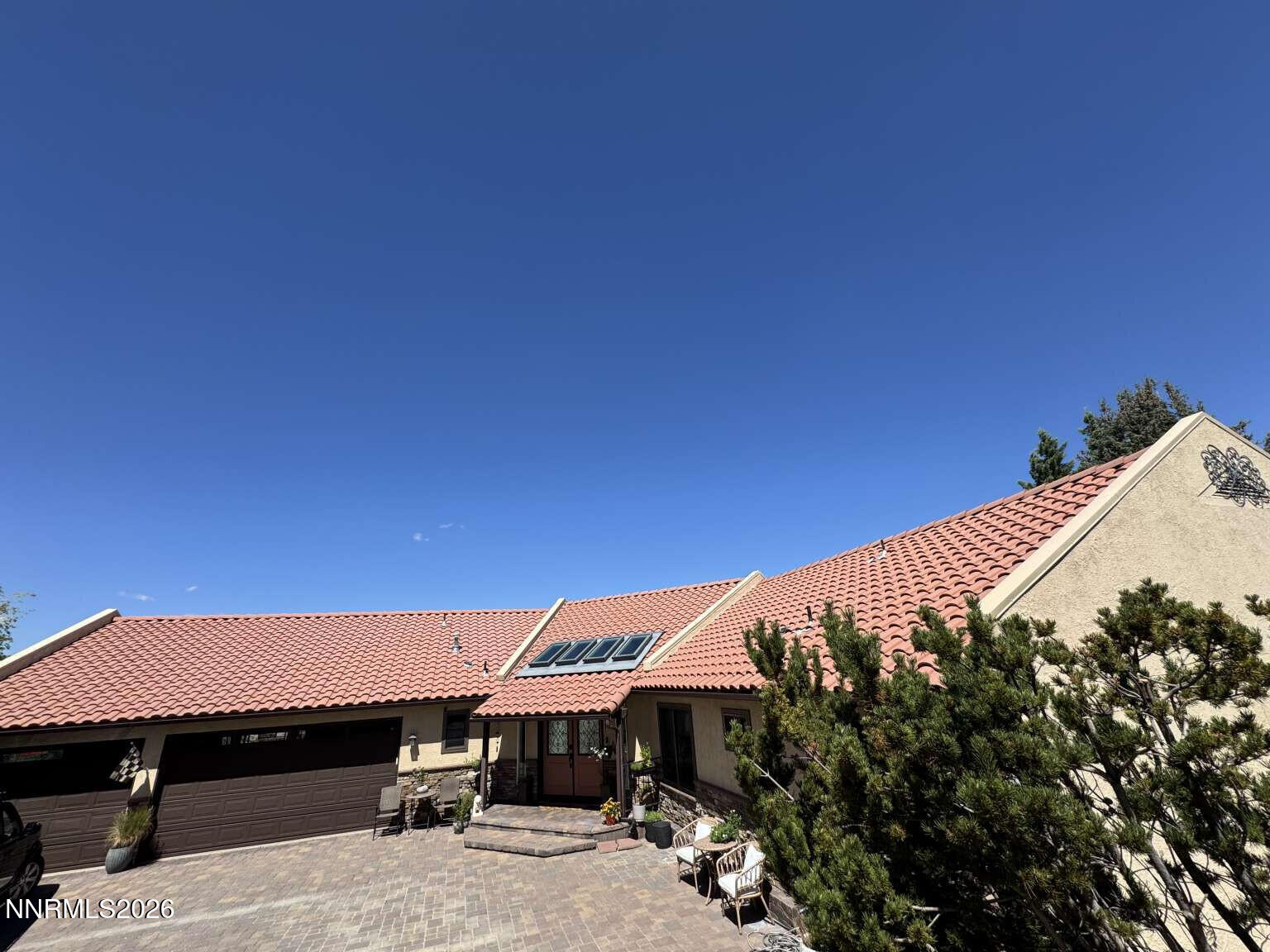 1547 Kestrel Court — photo