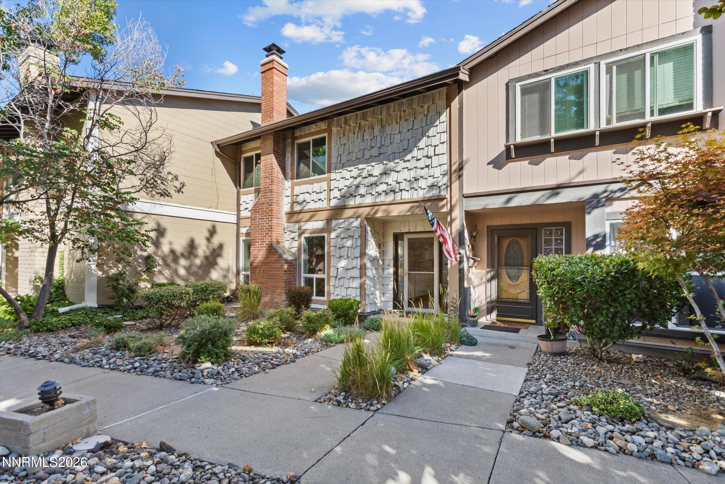 1529 Foster Drive — photo