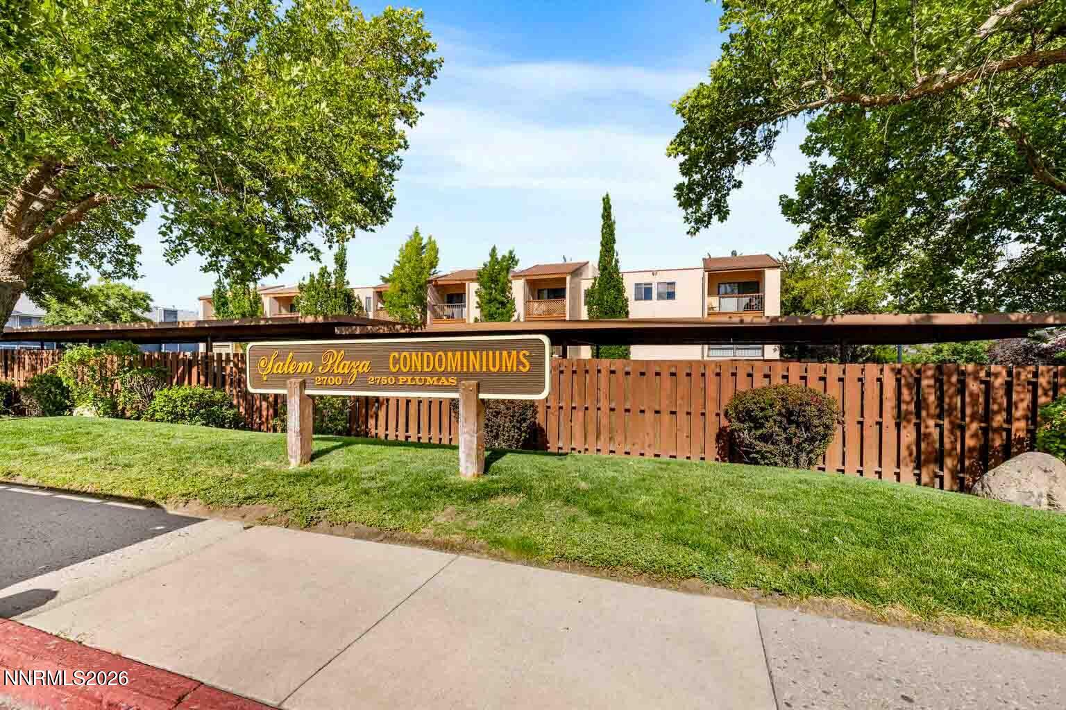 2750 Plumas Street Apt 320 — photo