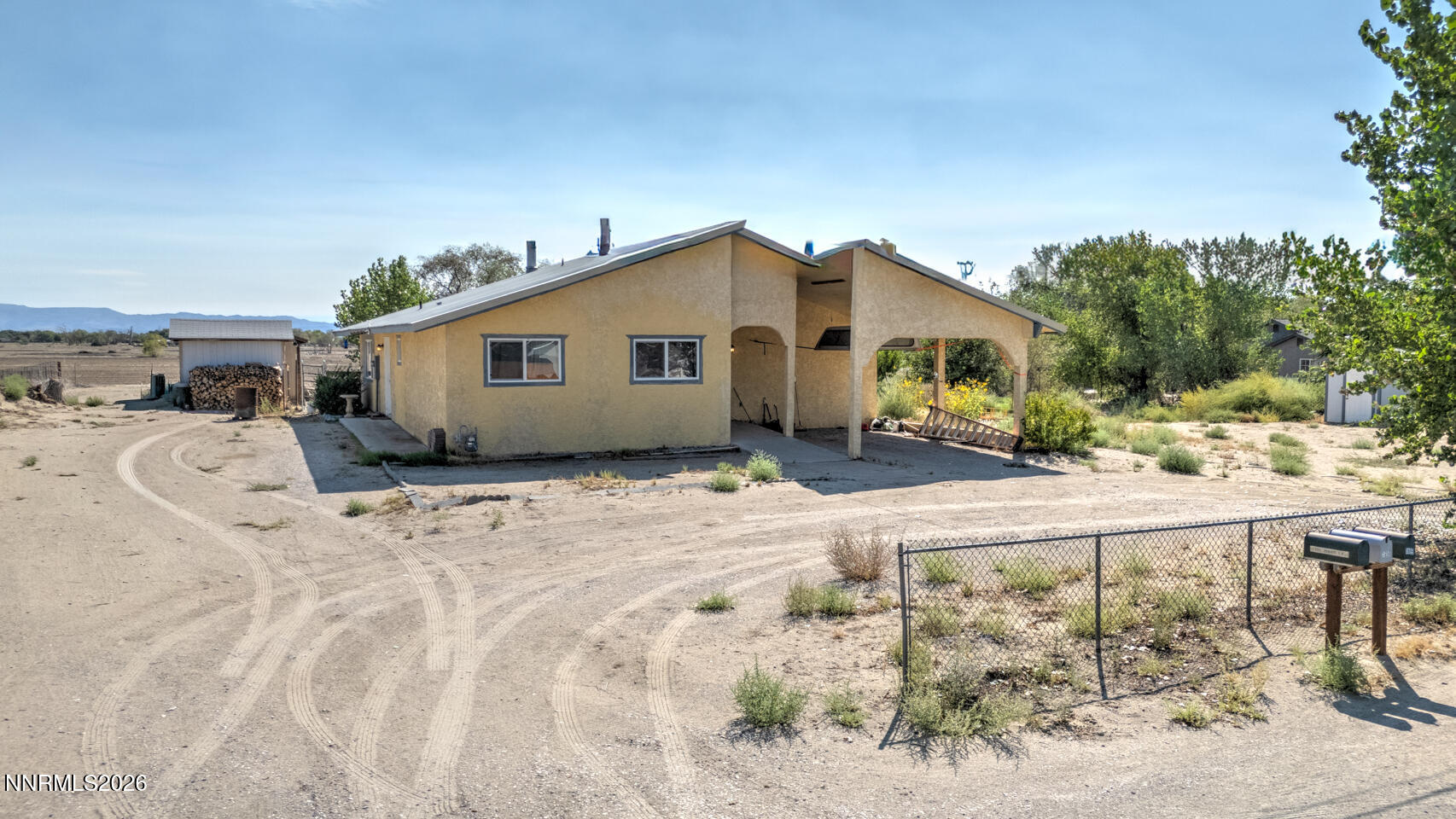 1698 Moody Lane — photo