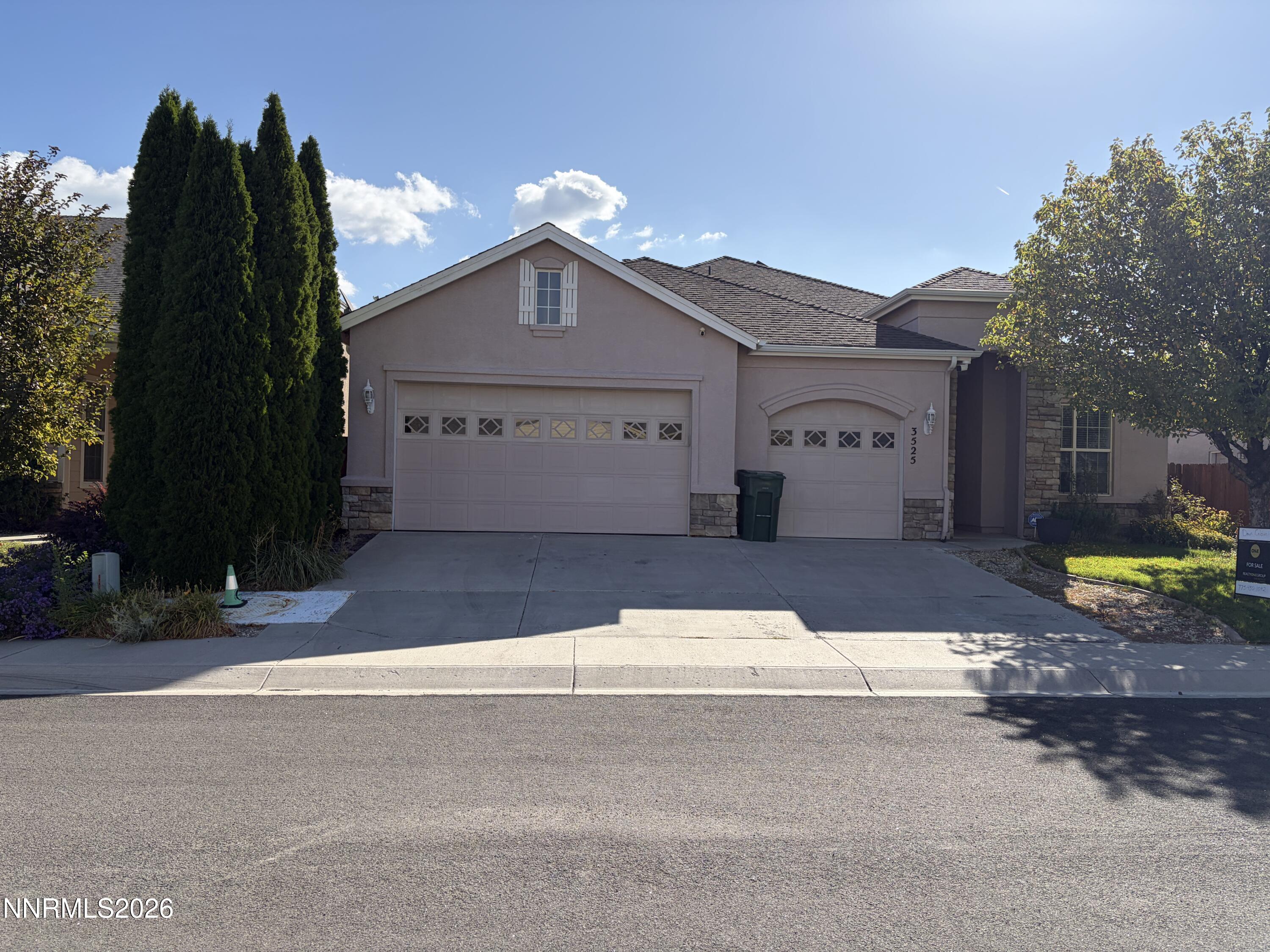 3525 Silverado Drive — photo