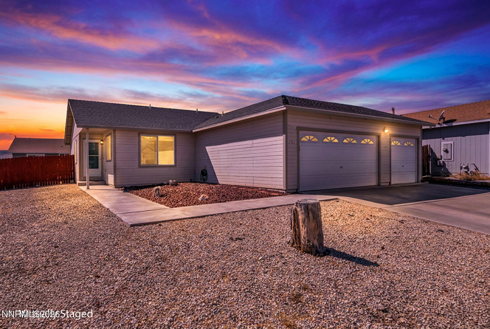 201 Emigrant Way — photo