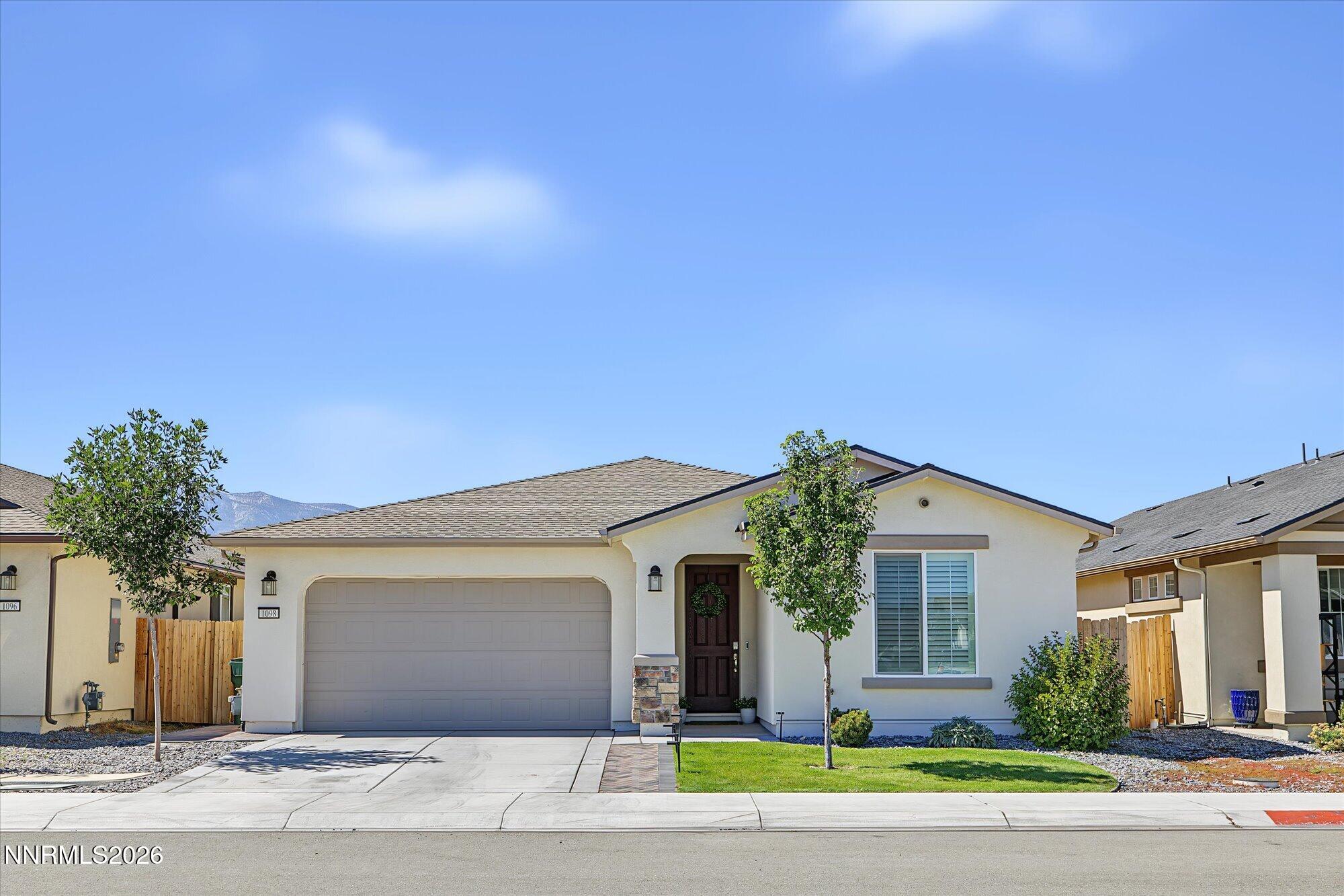 1098 Dapple Drive — photo