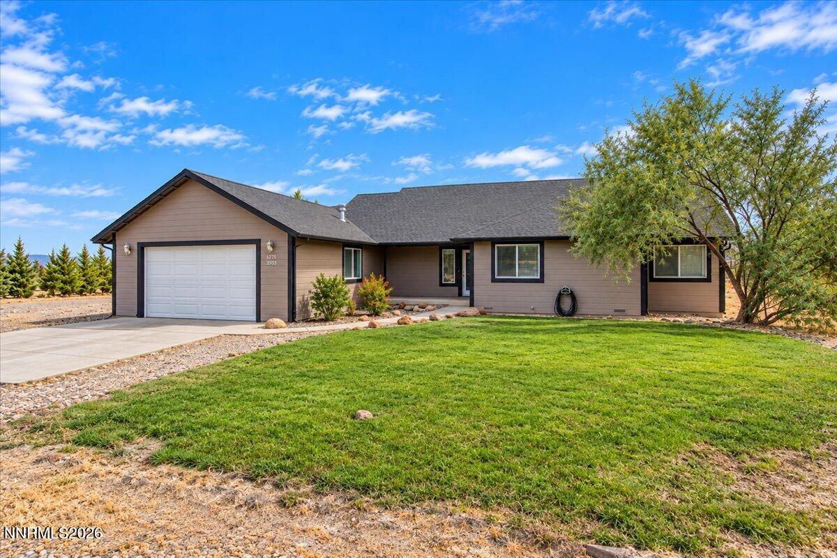 5305 Hoge Road — photo