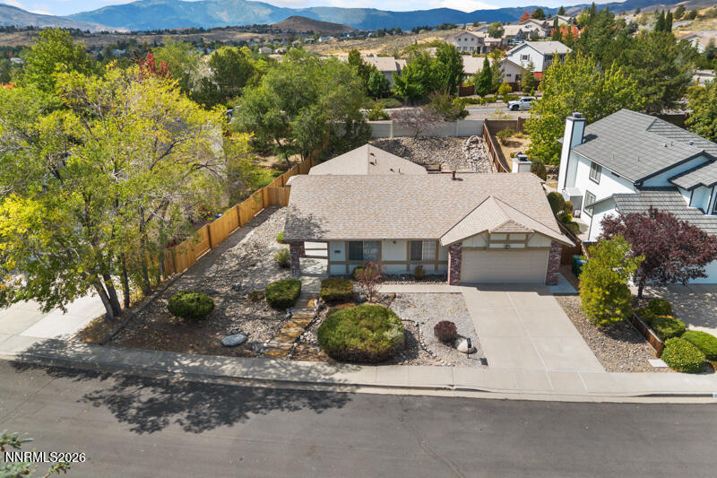 1731 Glen Oaks Drive — photo