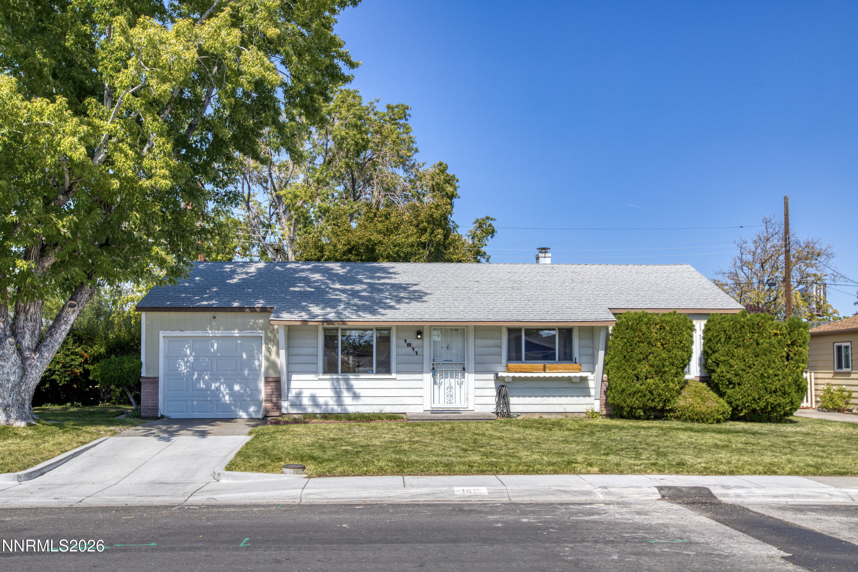 1611 Stewart Street — photo