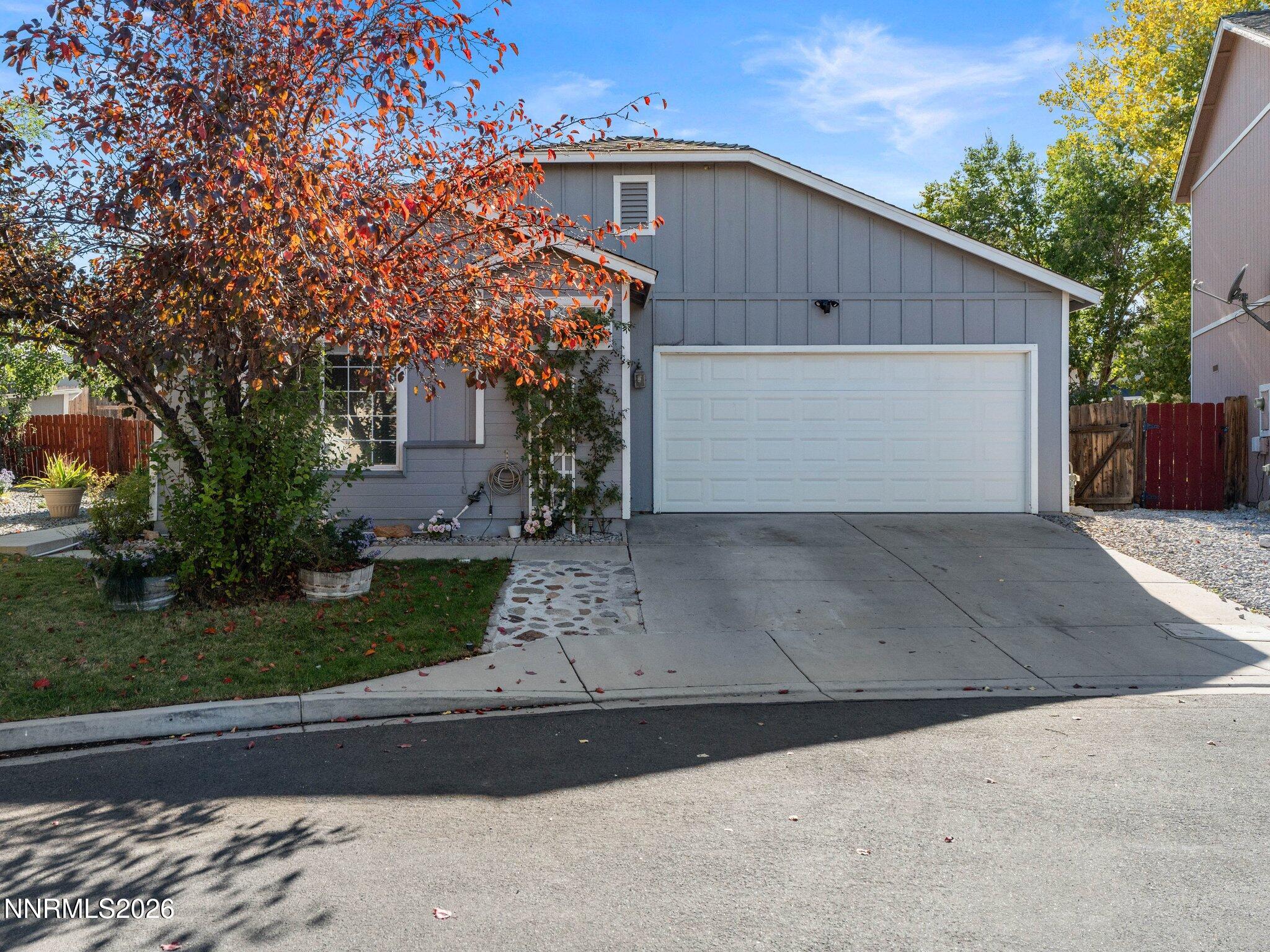 9445 Pine Tree Court — photo
