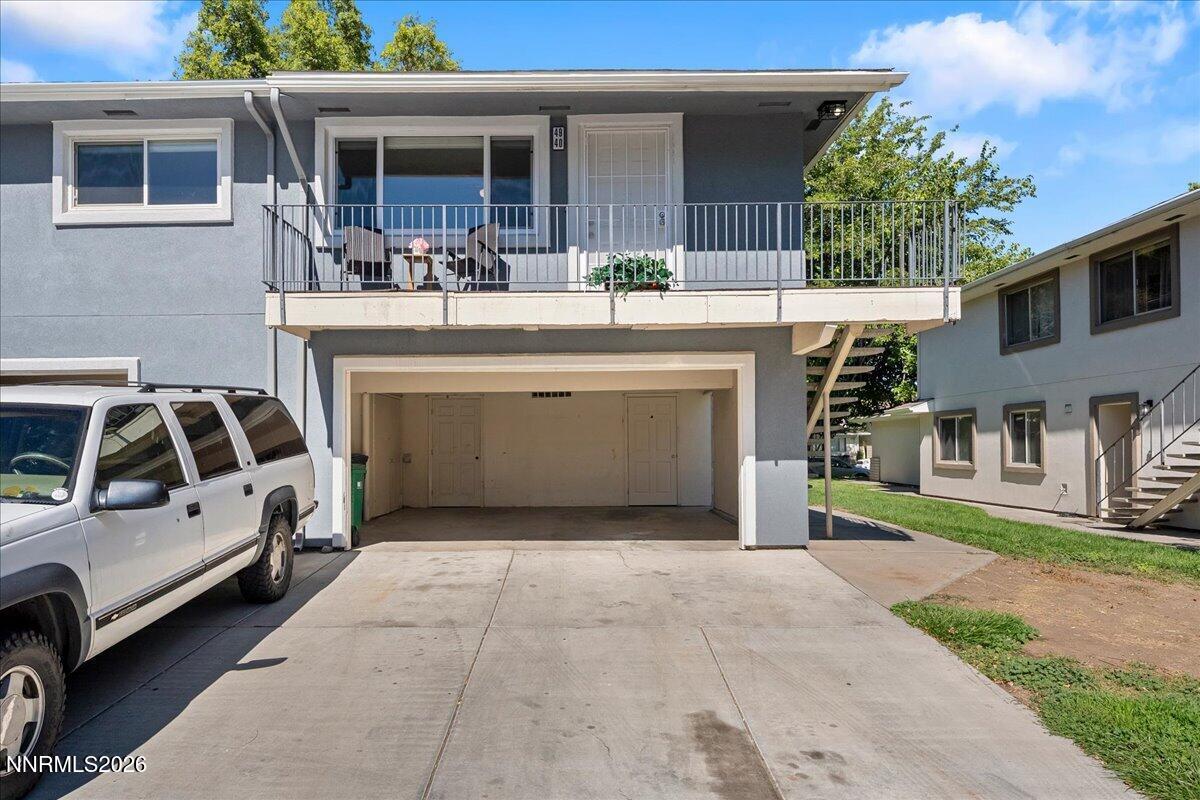 4940 Catalina Drive Apt 4 — photo