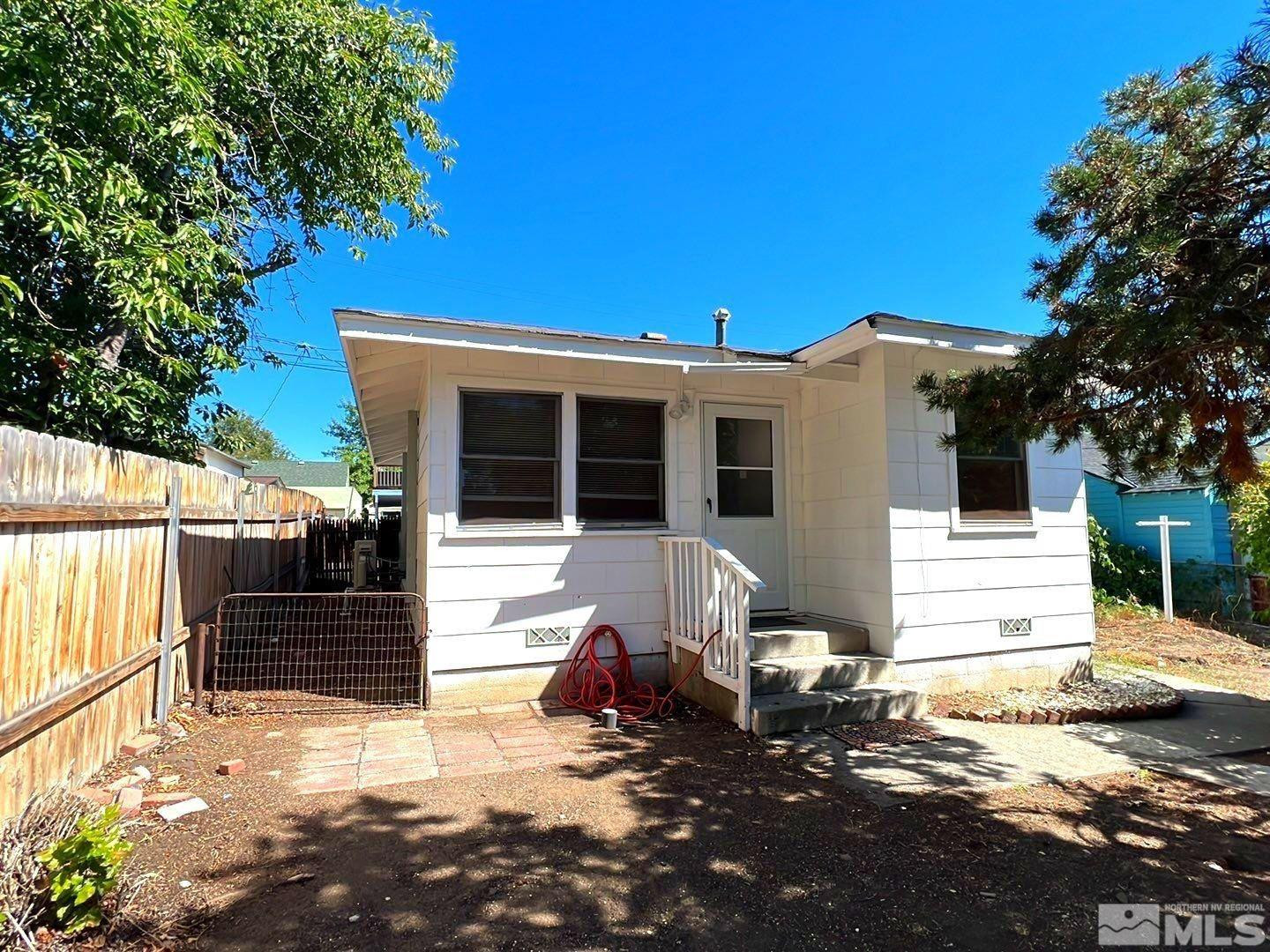 351 W Arroyo Street — photo