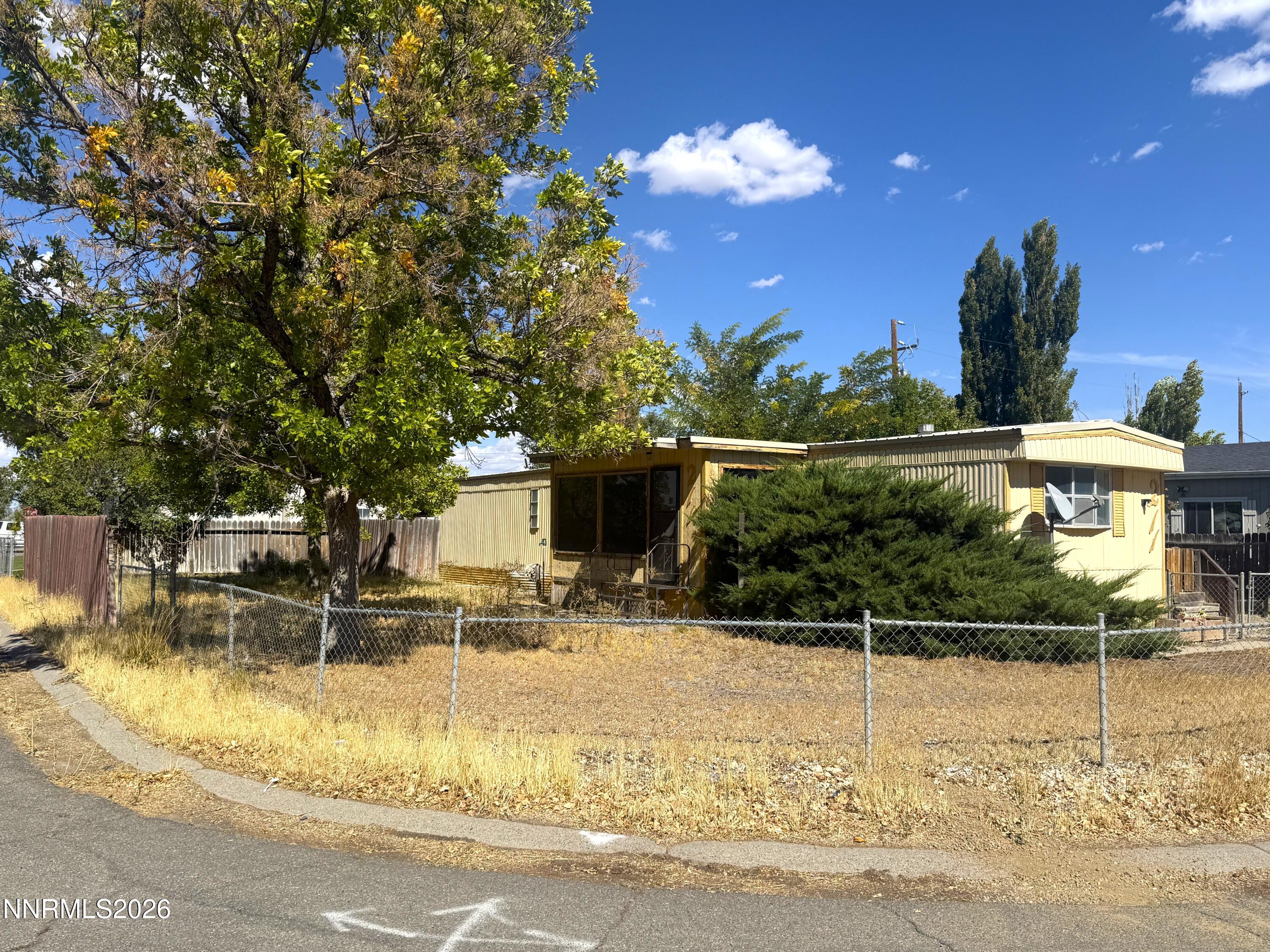 211 Middlegate Drive — photo
