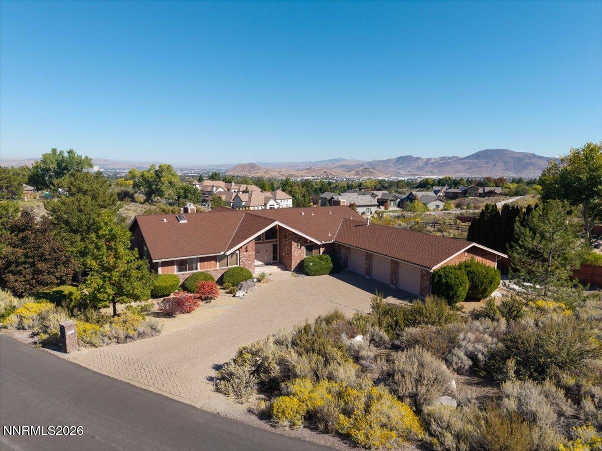 1585 Twin Oaks Road — photo