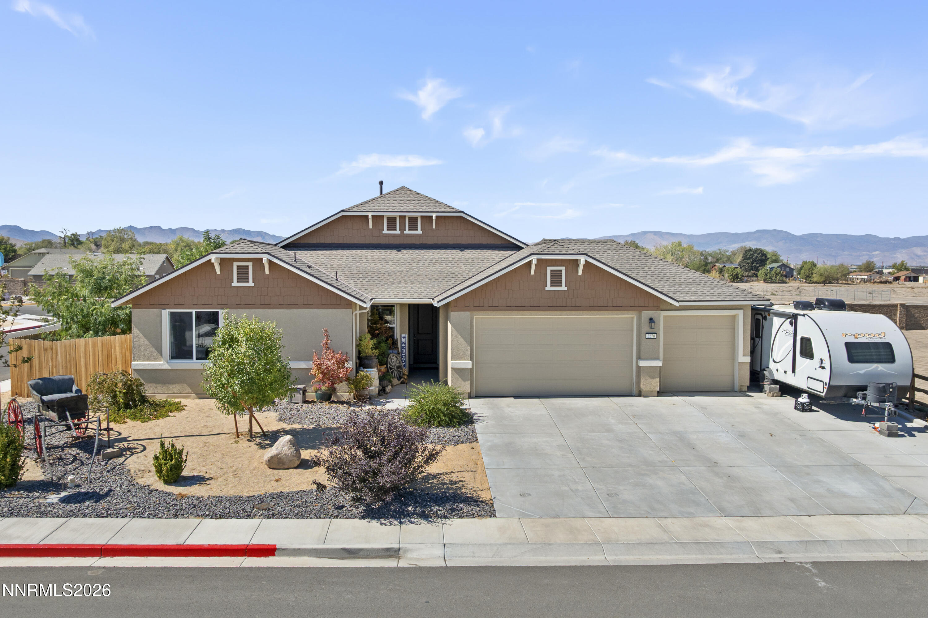 2270 Evelynn Street — photo