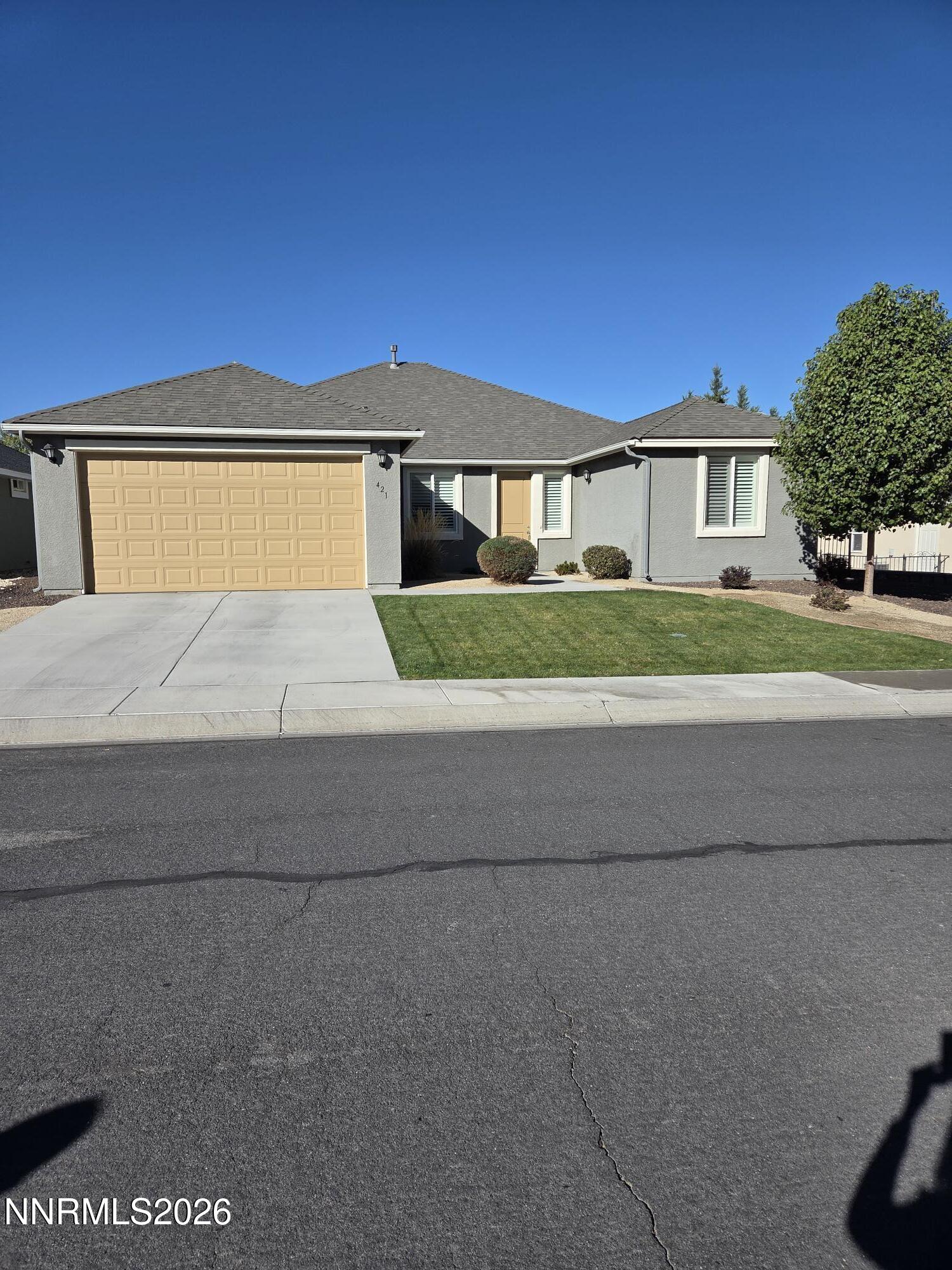 421 Dog Leg Drive — photo