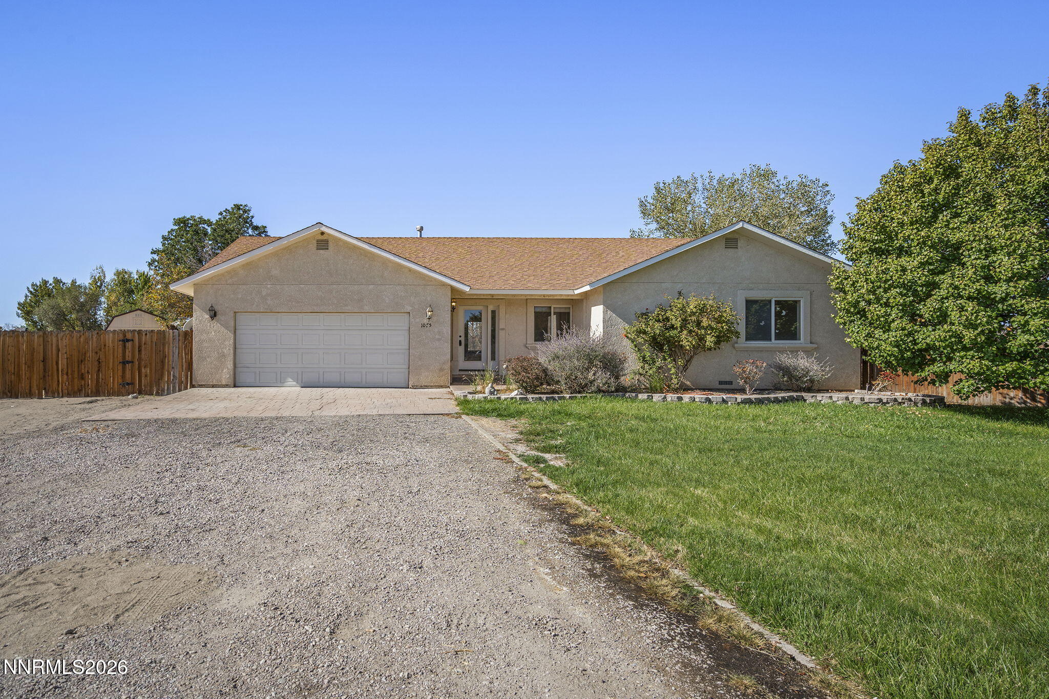 1075 Penelope Drive — photo
