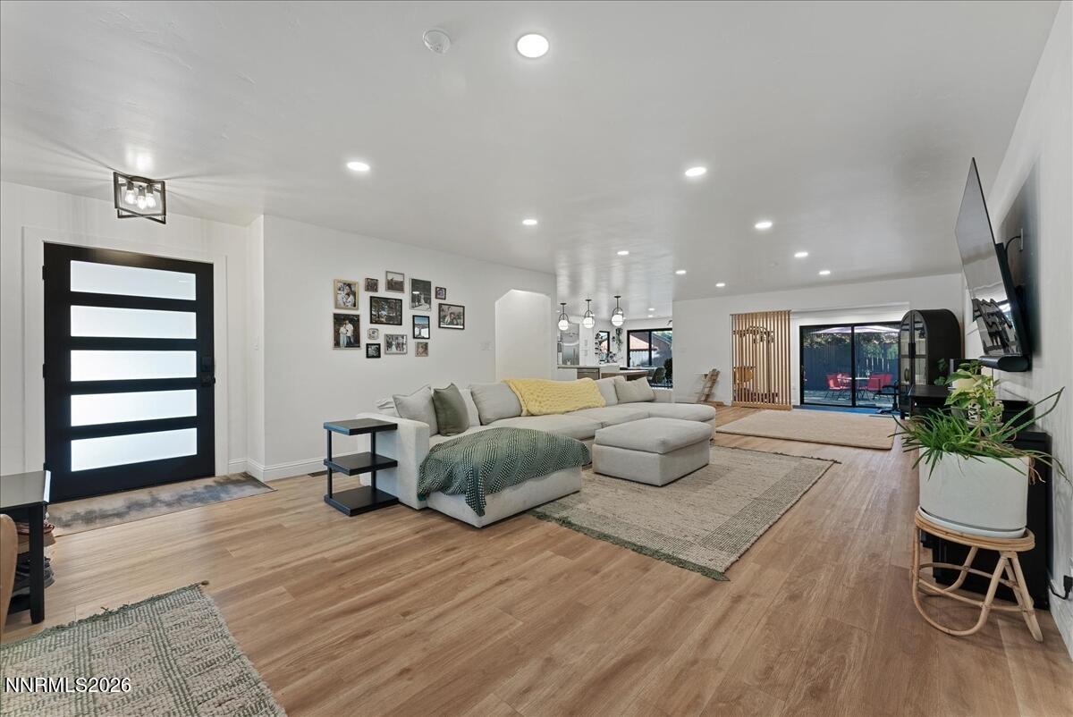 940 Manor Drive, Reno, NV 89509 — photo 2