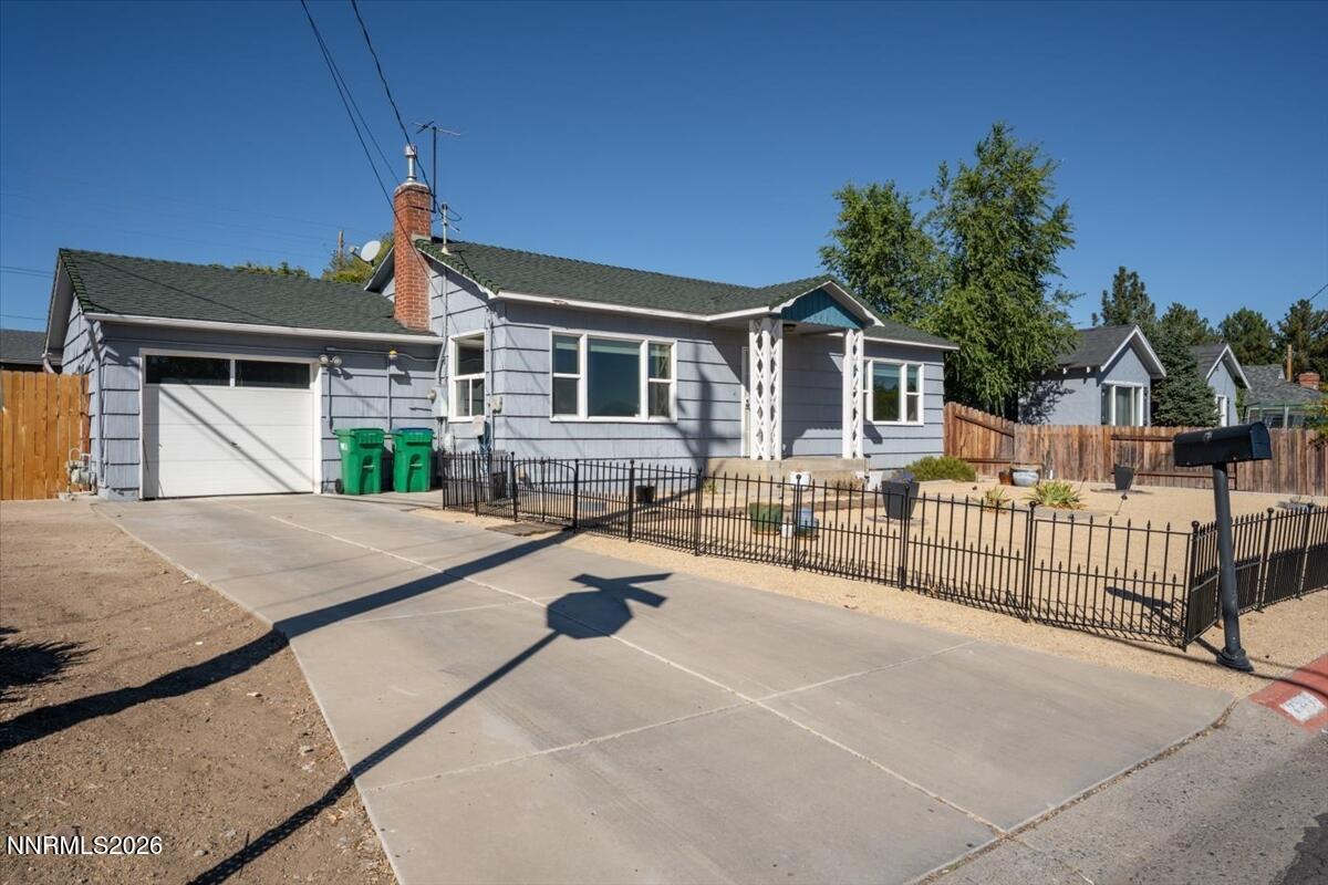 2399 Sunrise Drive — photo