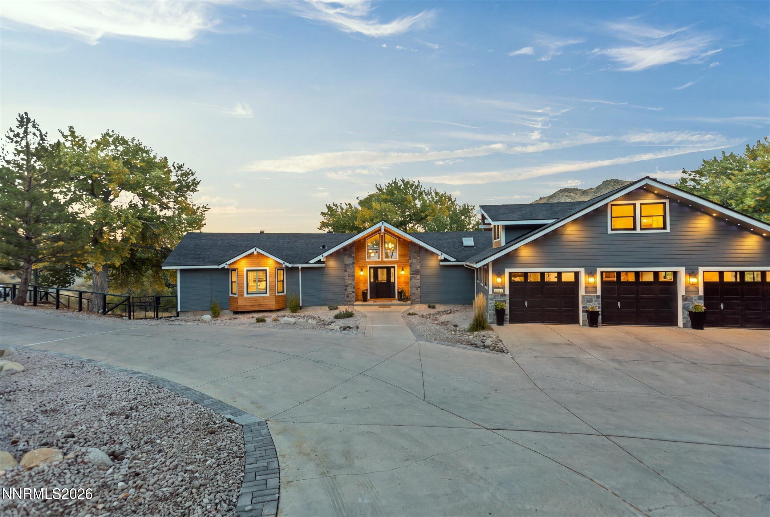 13 Canyon Drive — photo