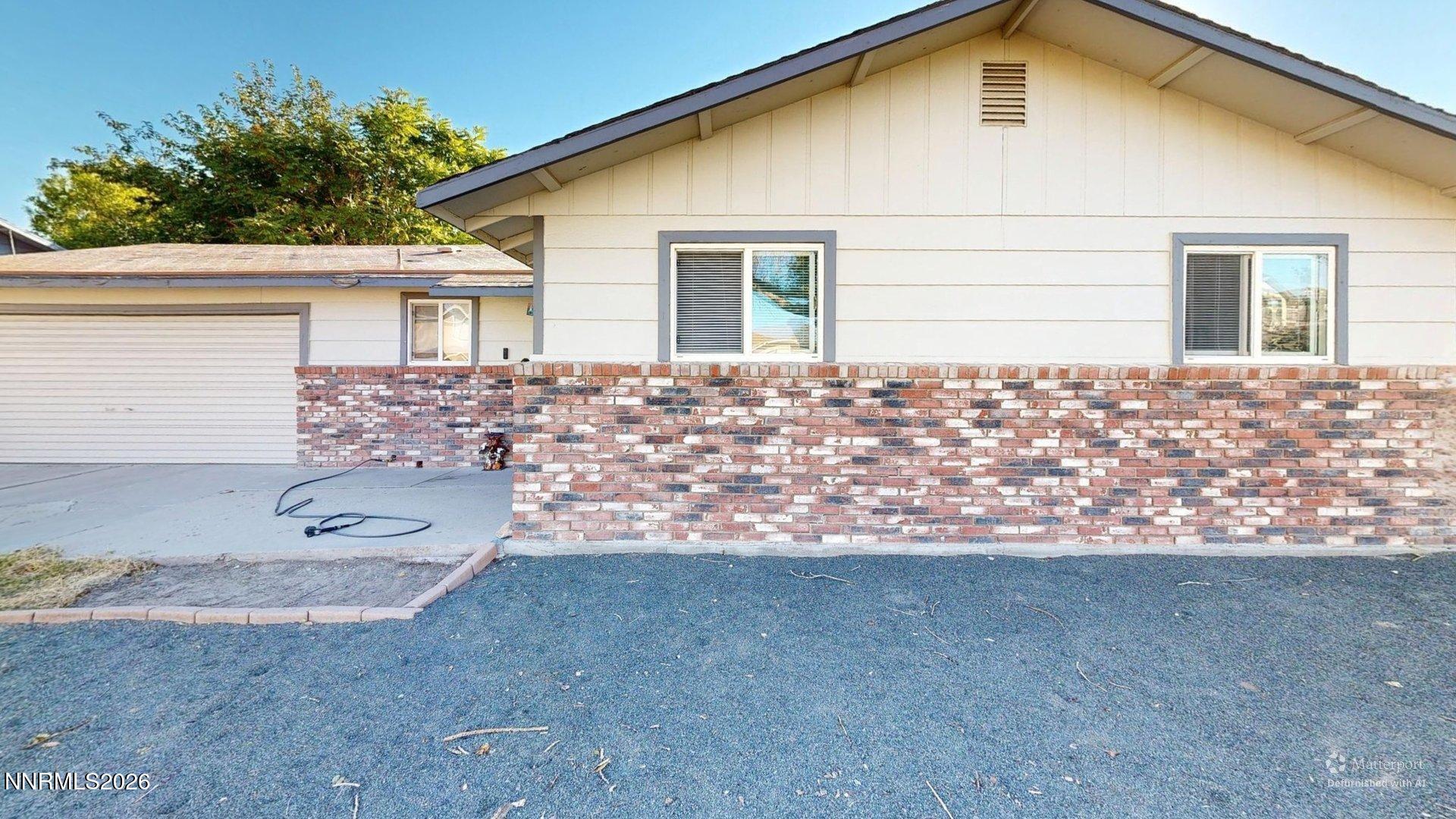 1021 Dolores Lane — photo