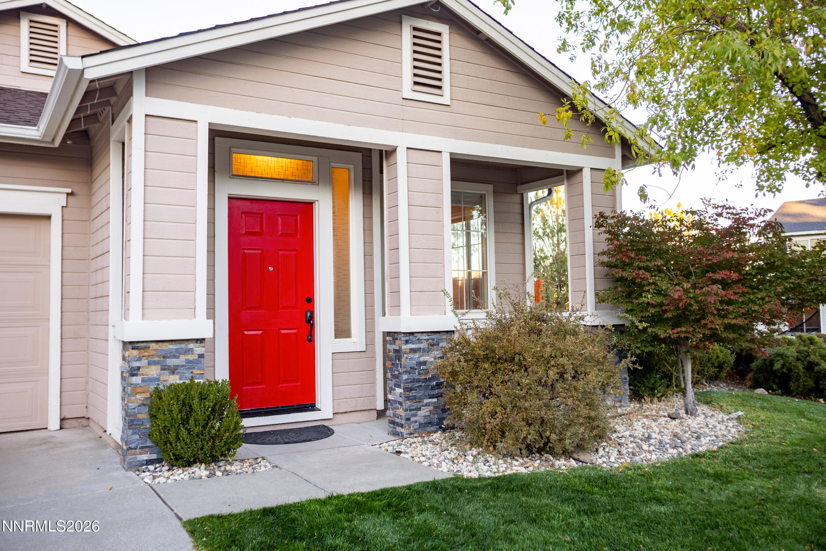 2593 Bentley Drive — photo