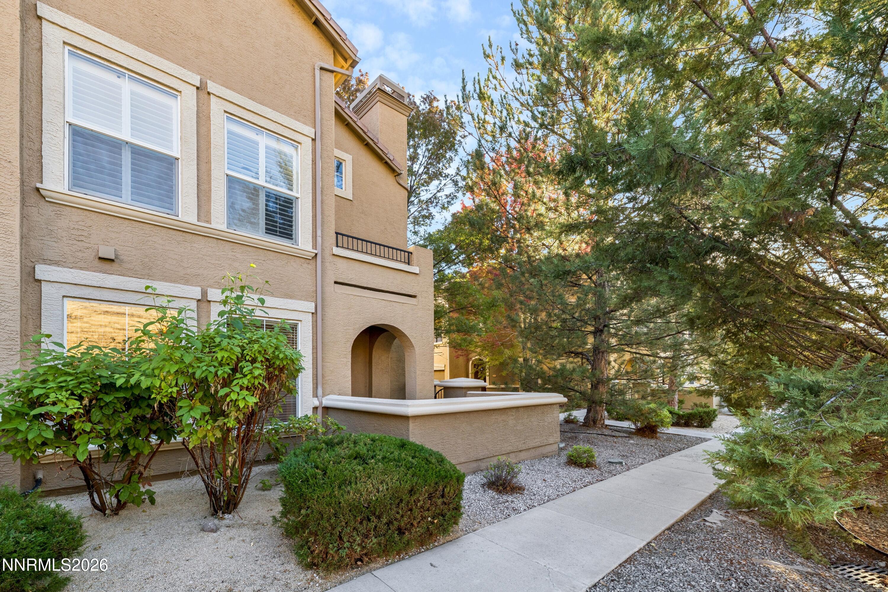 9050 Double R Boulevard Apt 1011 — photo
