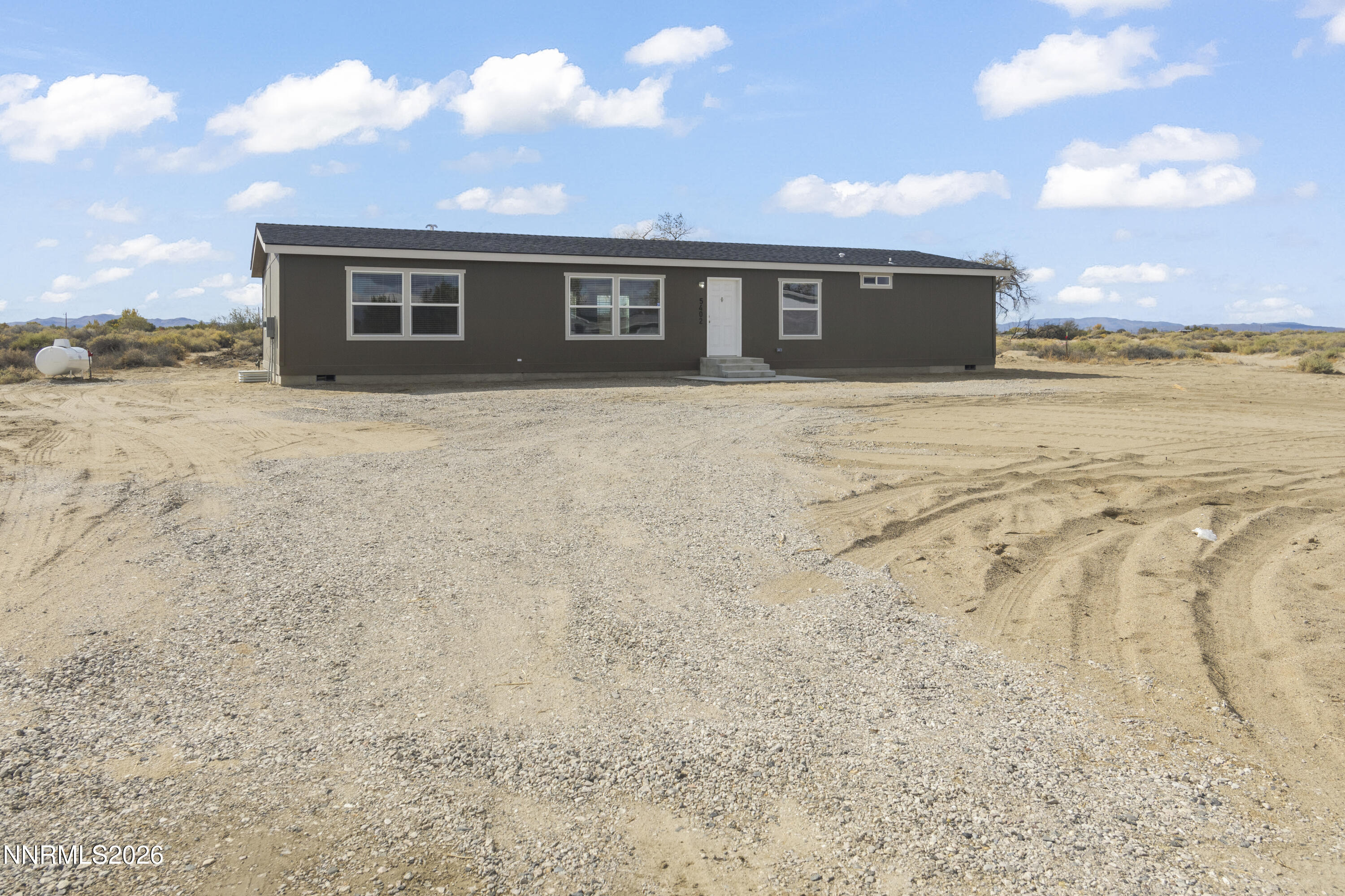 5402 Desert Hills Loop — photo