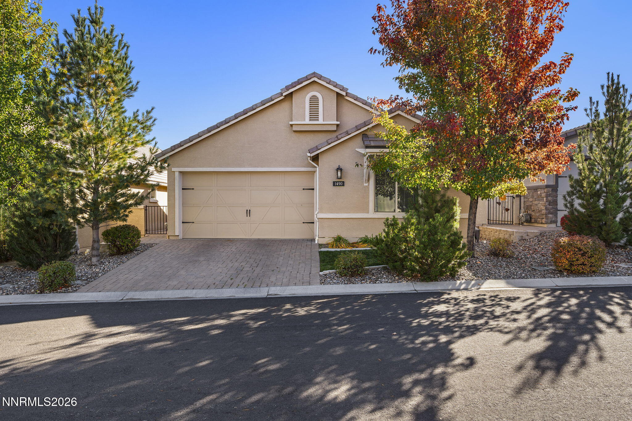 1490 Waterloo Drive — photo