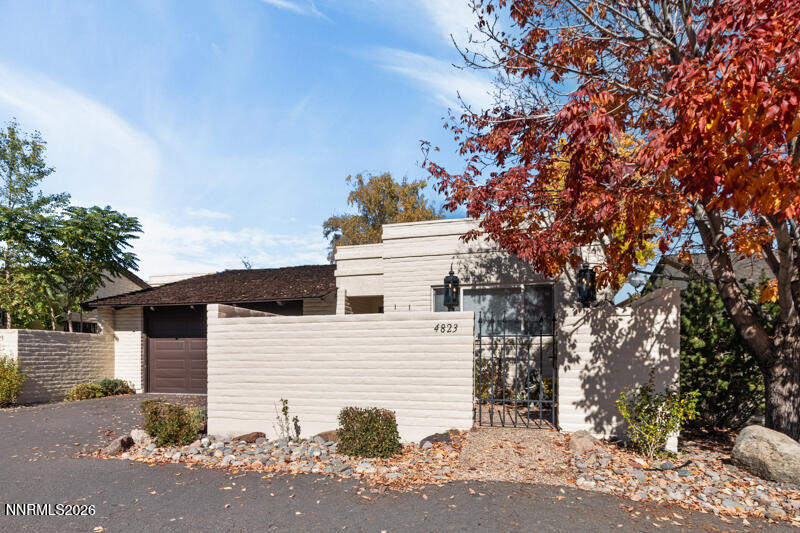 4823 W Lakeridge Terrace — photo