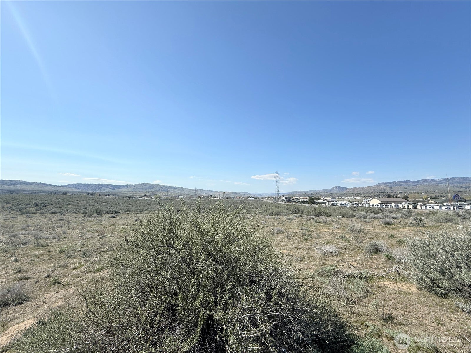 74 Highway 97 — photo