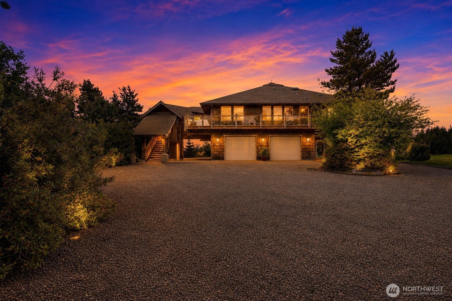 2646 Sunset Lane — photo
