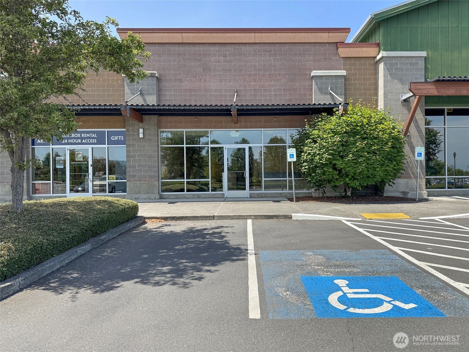 1400 W Washington Street 102 — photo