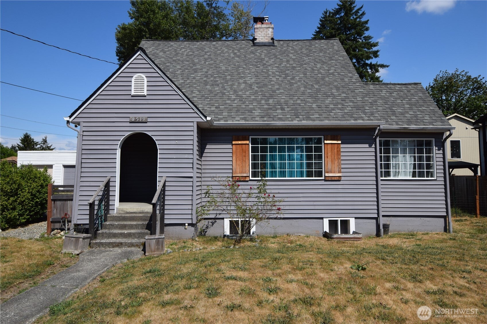 8519 Golden Given Drive E — photo