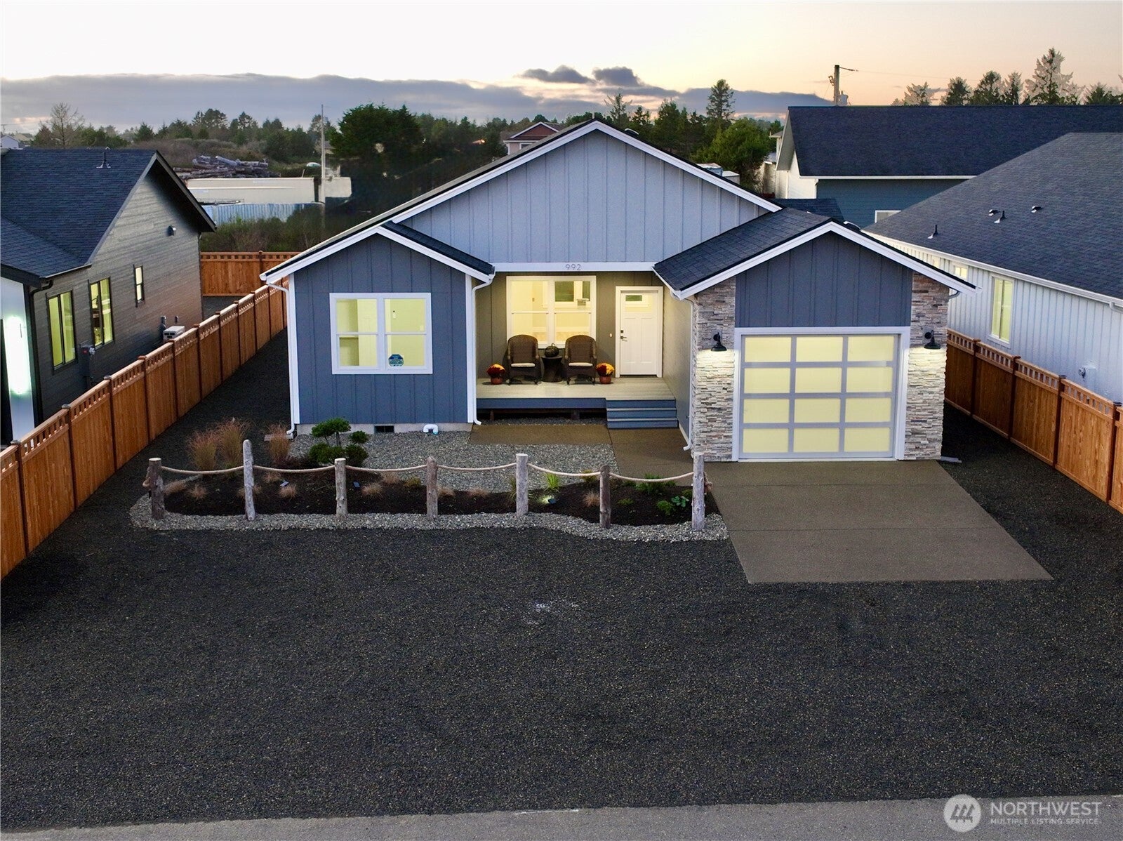 992 Alida Court SE — photo