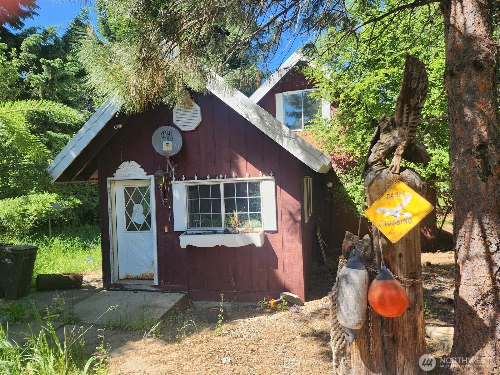 1911 Hundley Road — photo