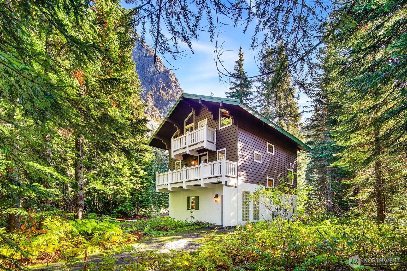 22 Alpental Street — photo