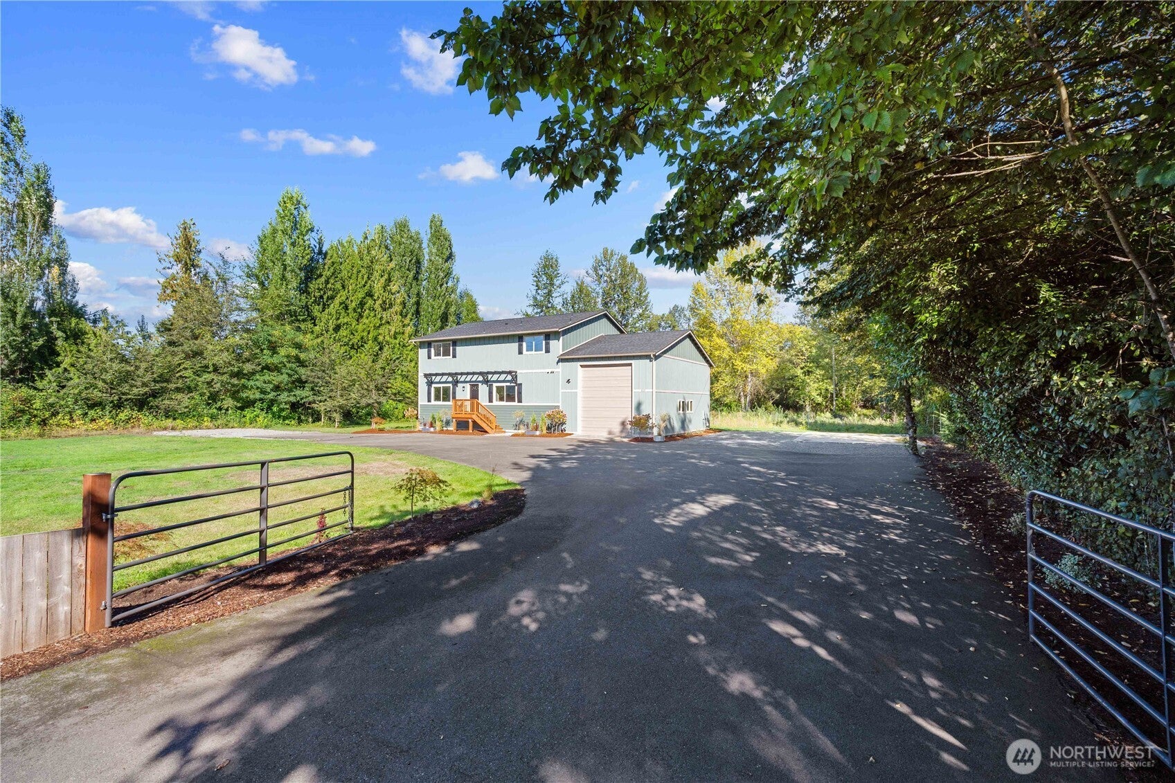 907 Orting Kapowsin Highway E, Orting, WA 98360 — photo 2