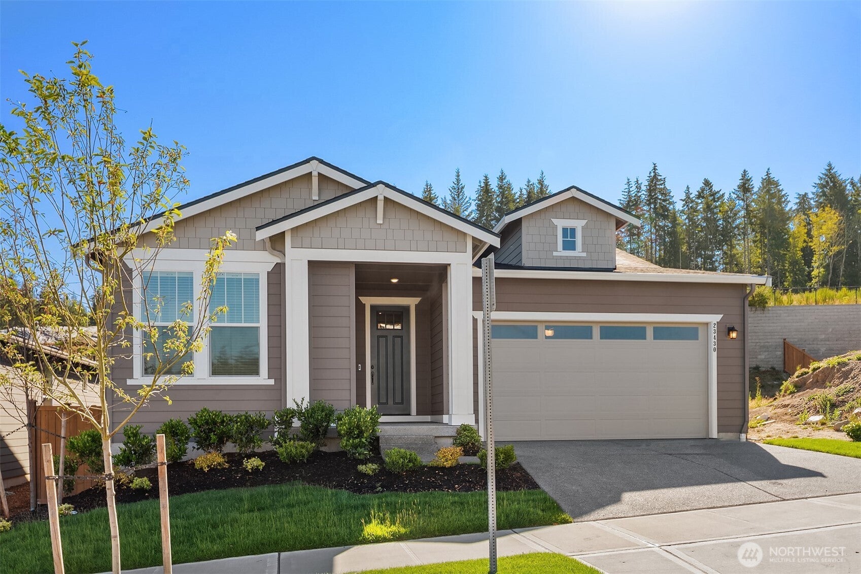 23430 Marinwood Circle NE 1712 — photo