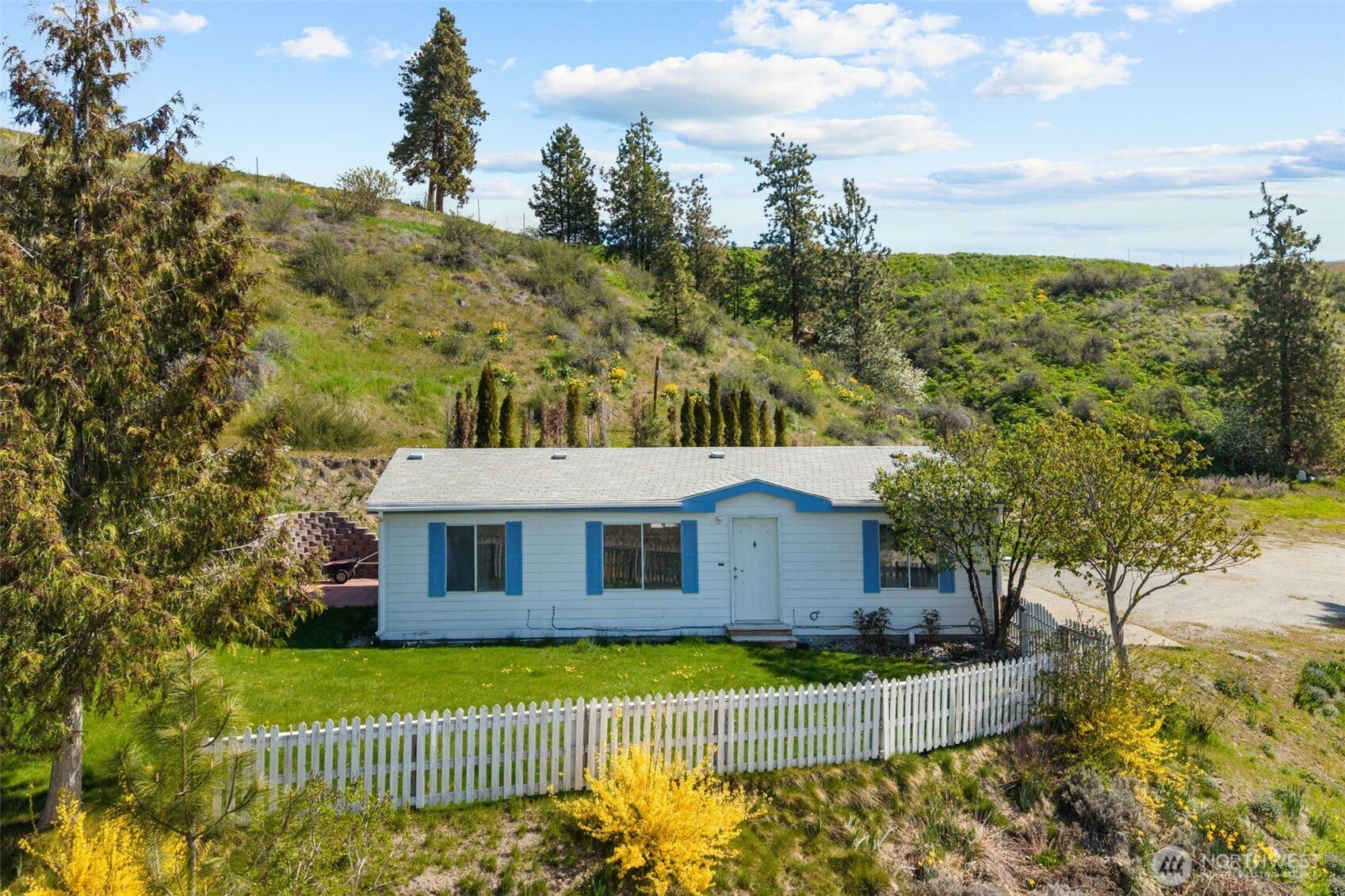 55 Swanson Gulch Road — photo