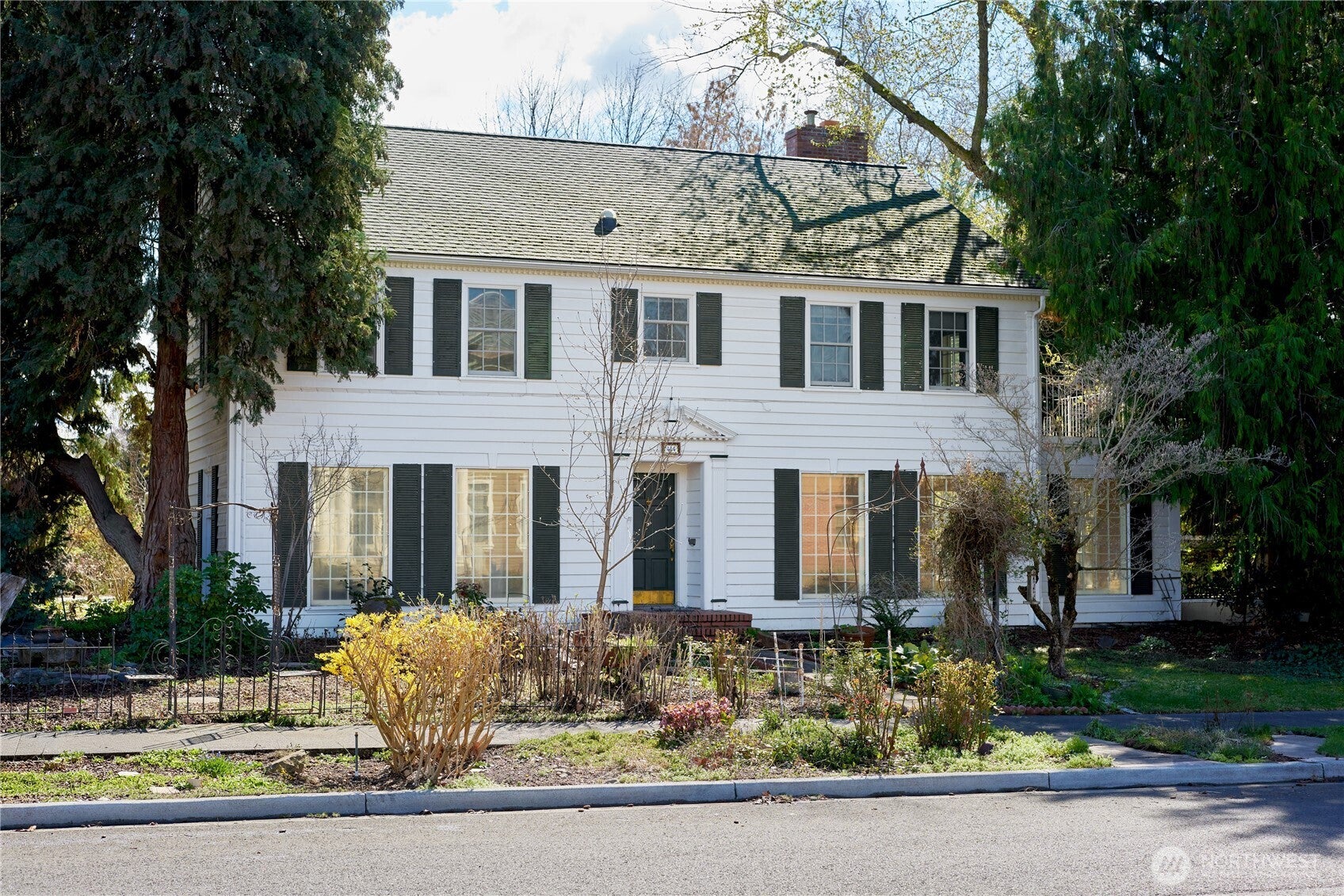 444 Washington Street — photo