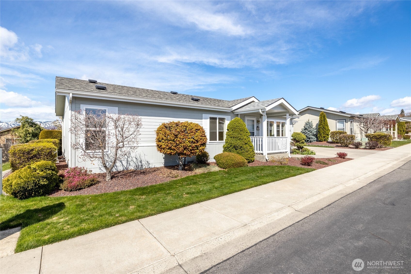 526 Monterey Drive — photo